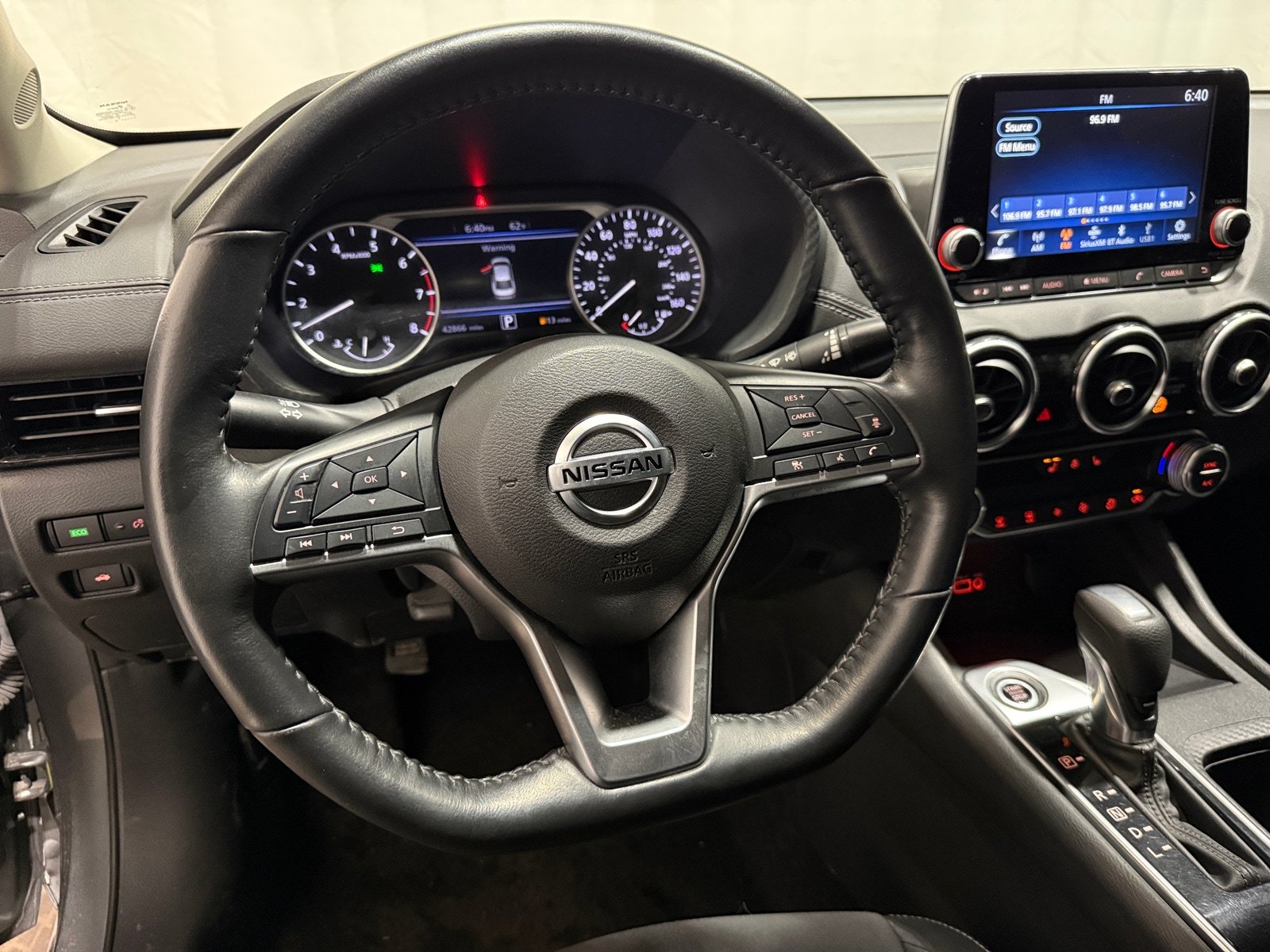 Thumbnail: 2022 Nissan Sentra - 5