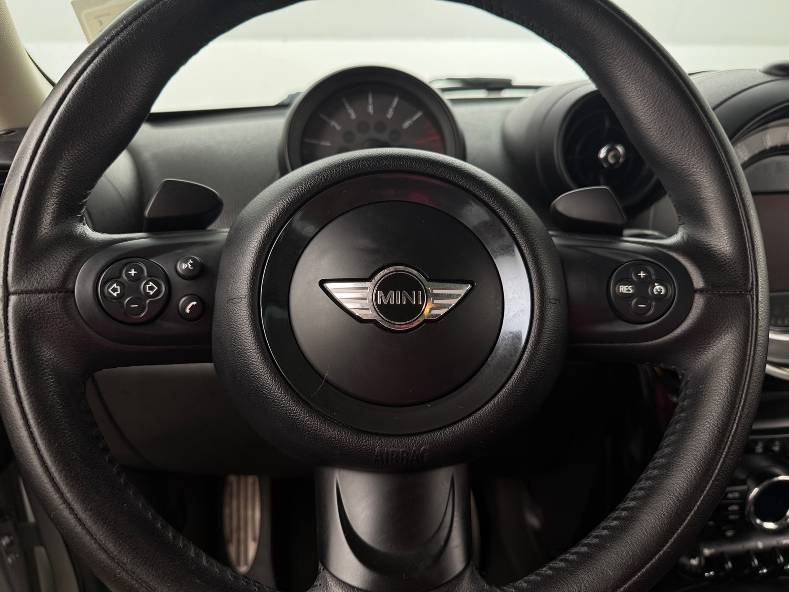 Thumbnail: 2016 MINI Cooper Countryman - 4