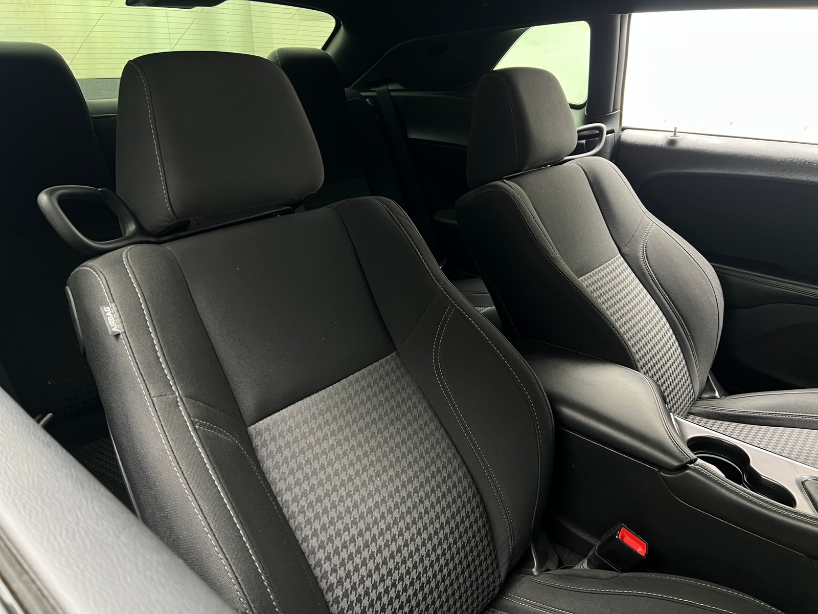 Thumbnail: 2015 Dodge Challenger - 2