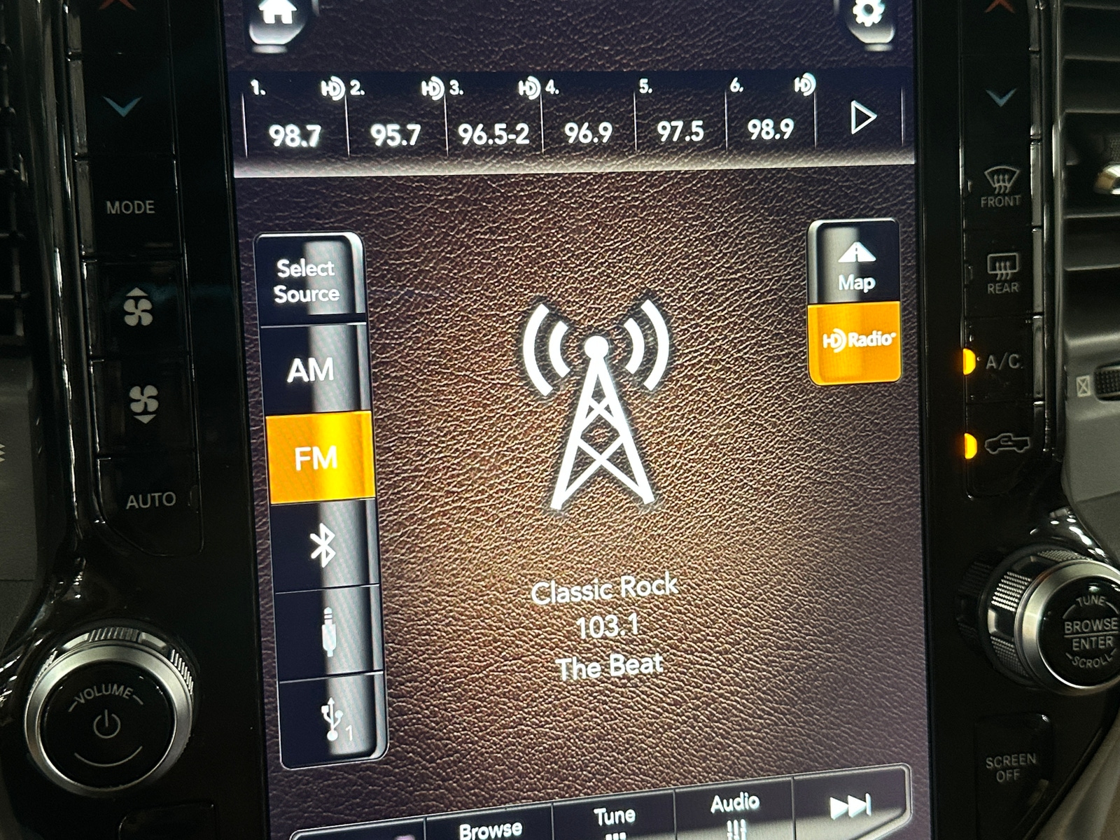 Thumbnail: 2019 RAM 1500 - 3