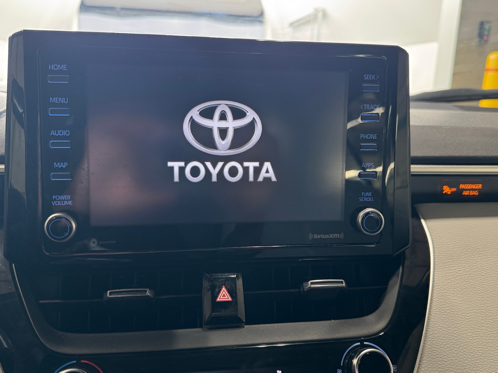 Thumbnail: 2022 Toyota Corolla - 4