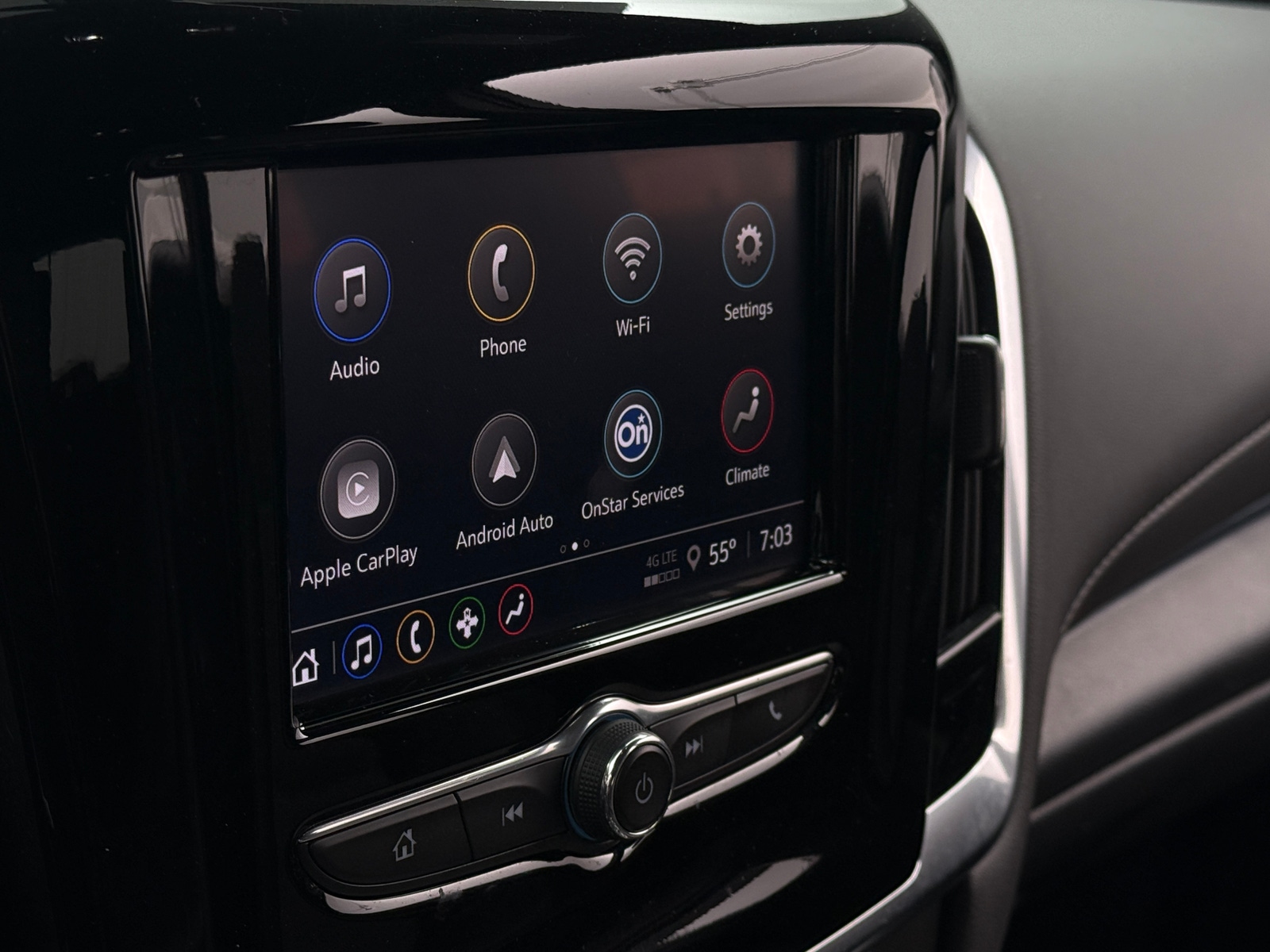 Thumbnail: 2023 Chevrolet Traverse - 4