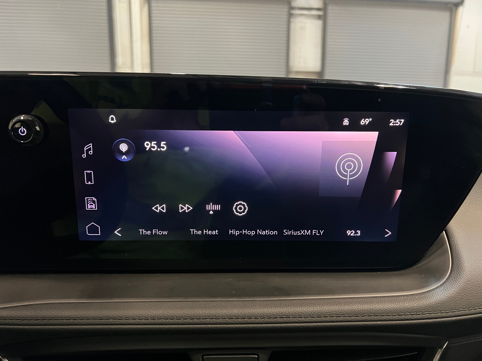 Thumbnail: 2025 Buick Encore GX - 4