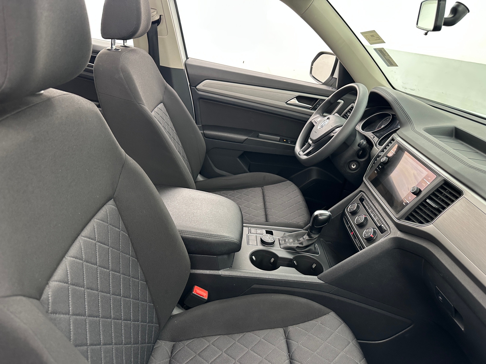 Thumbnail: 2018 Volkswagen Atlas - 2