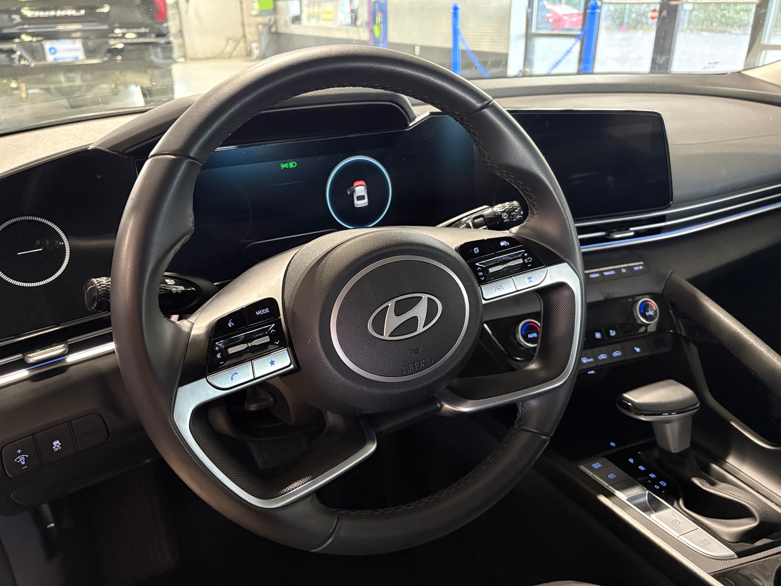 Thumbnail: 2025 Hyundai Elantra - 5