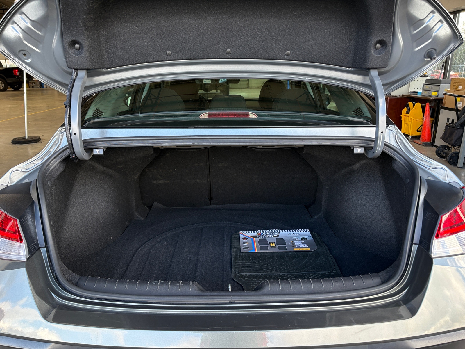 Thumbnail: 2025 Hyundai Elantra - 7