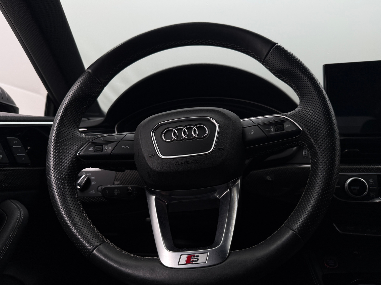 Thumbnail: 2023 Audi S5 - 4