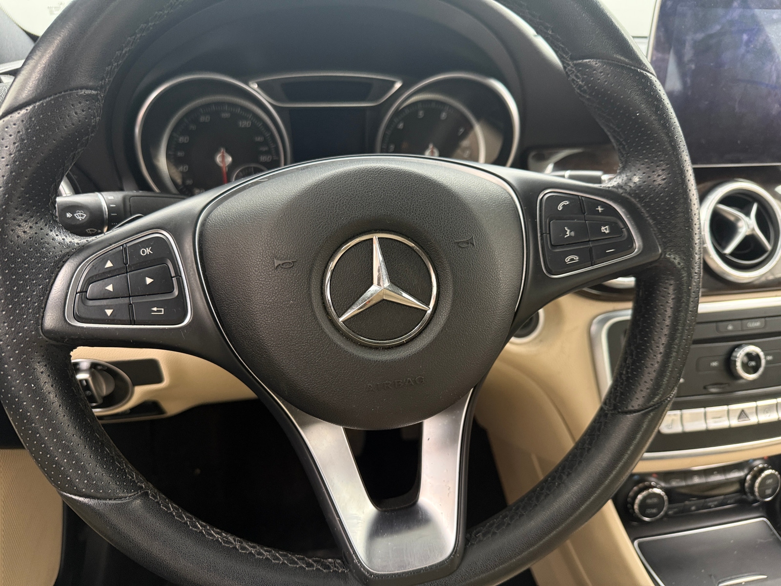 Thumbnail: 2017 Mercedes-Benz CLA - 4