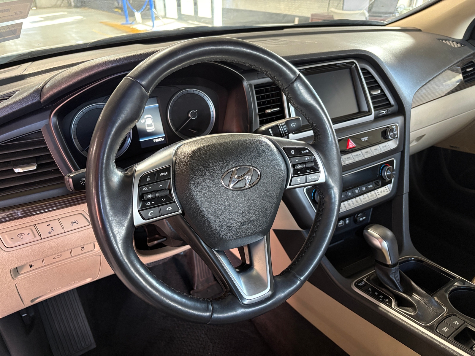 Thumbnail: 2019 Hyundai Sonata - 4