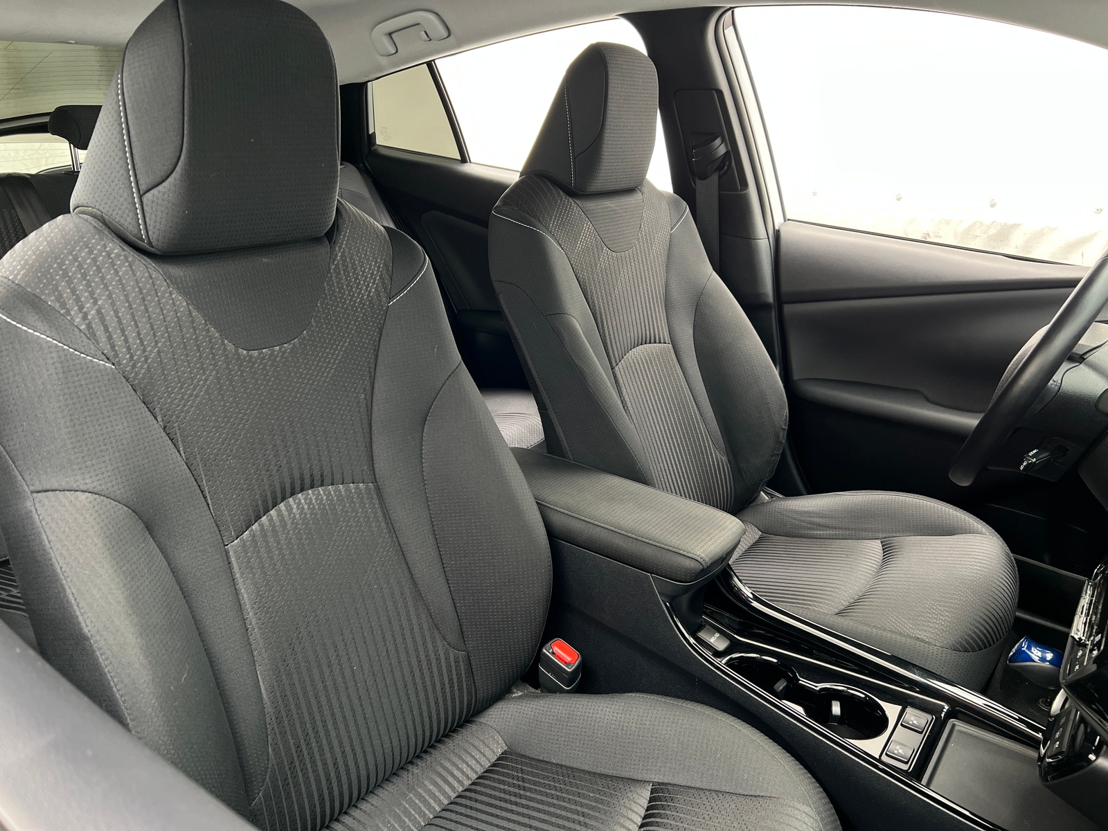 Thumbnail: 2021 Toyota Prius Prime - 2