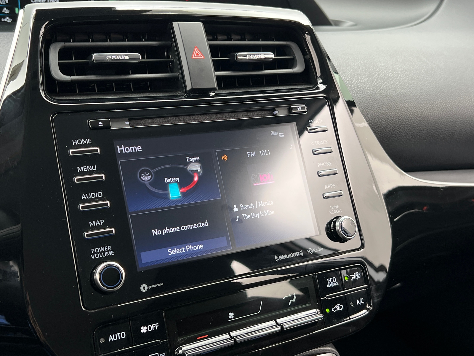 Thumbnail: 2021 Toyota Prius Prime - 4