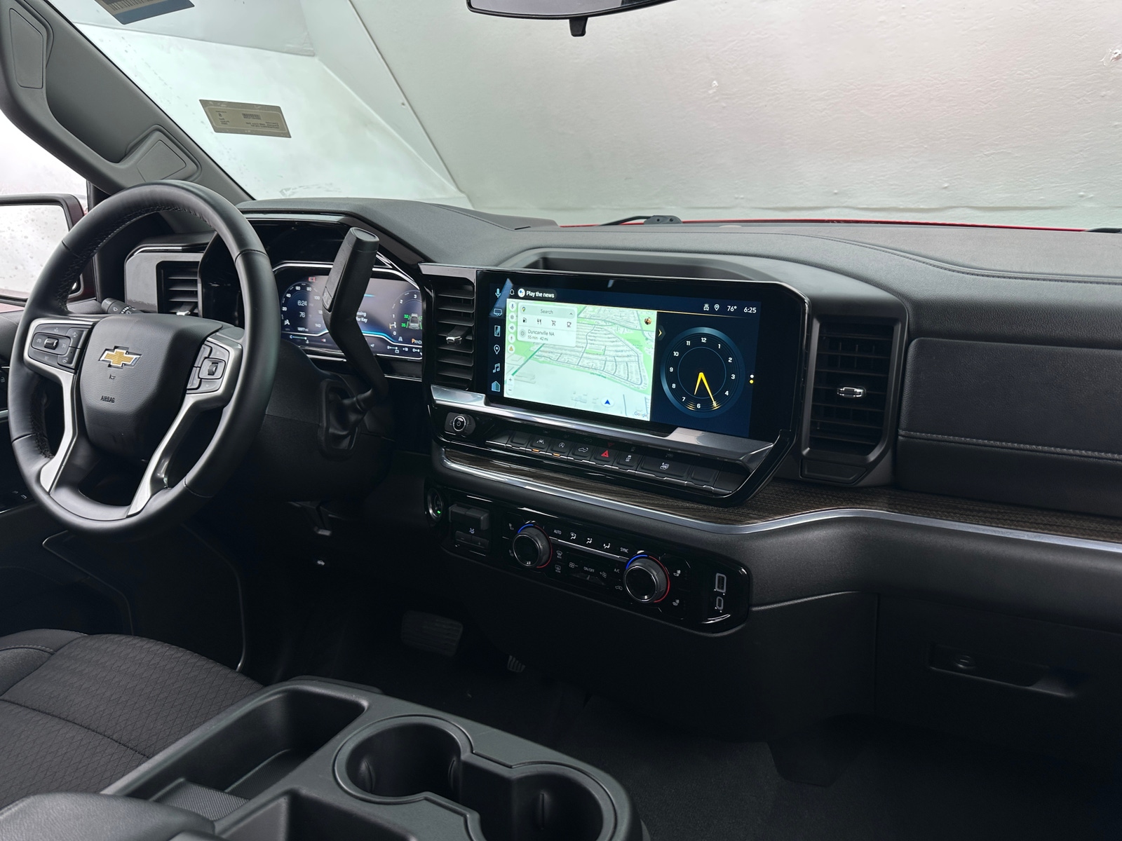 Thumbnail: 2025 Chevrolet Silverado 1500 - 3