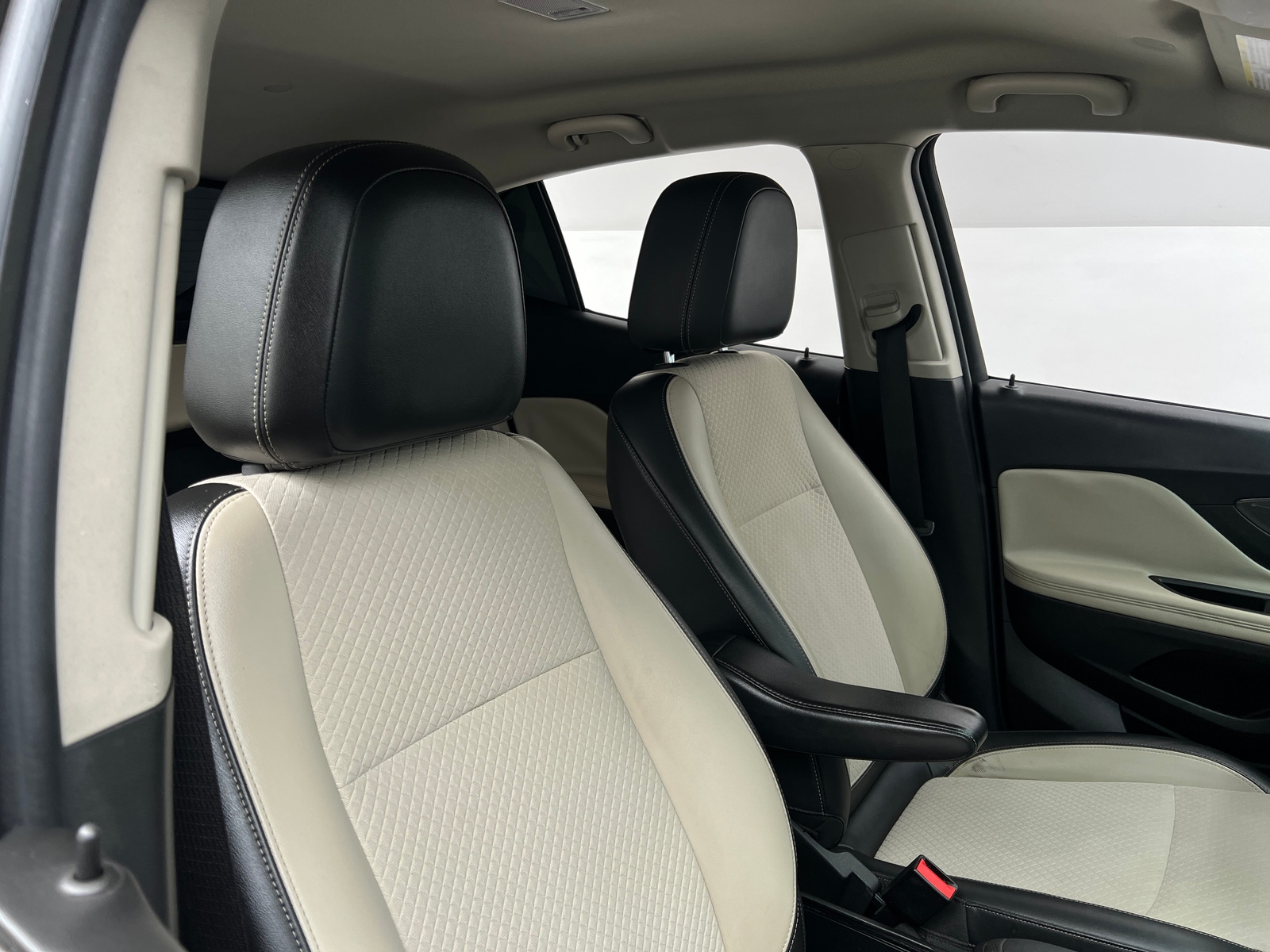 Thumbnail: 2018 Buick Encore - 2