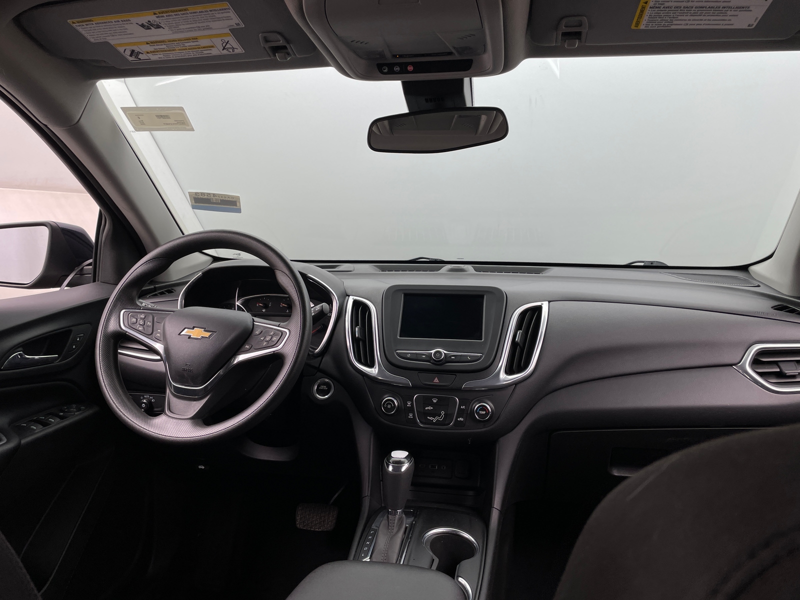 Thumbnail: 2020 Chevrolet Equinox - 3