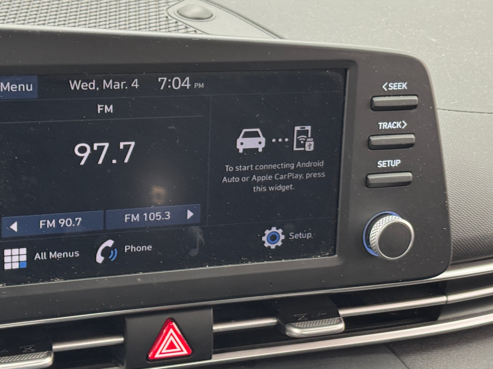 Thumbnail: 2023 Hyundai Elantra - 4