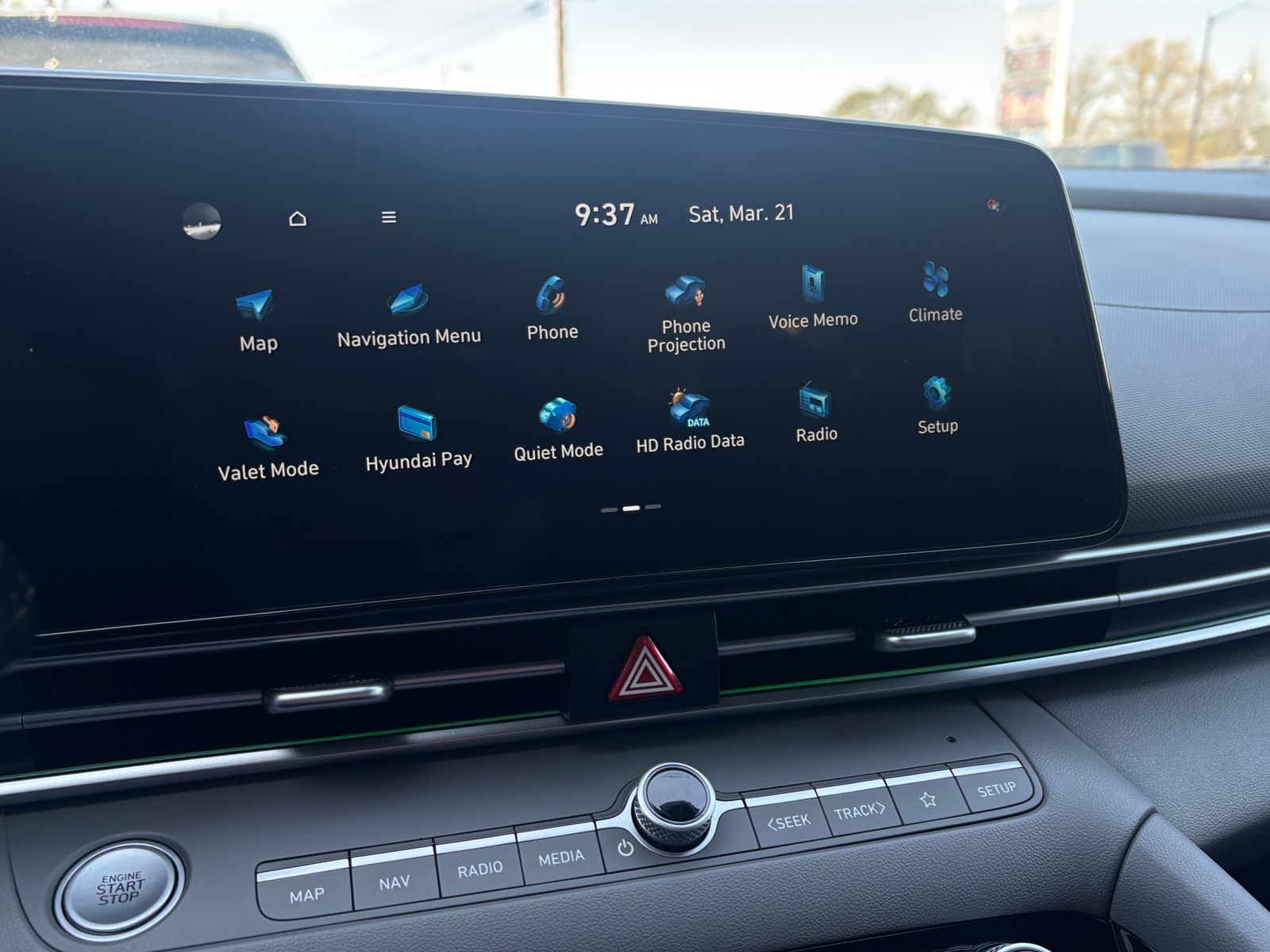 Thumbnail: 2025 Hyundai Elantra - 4