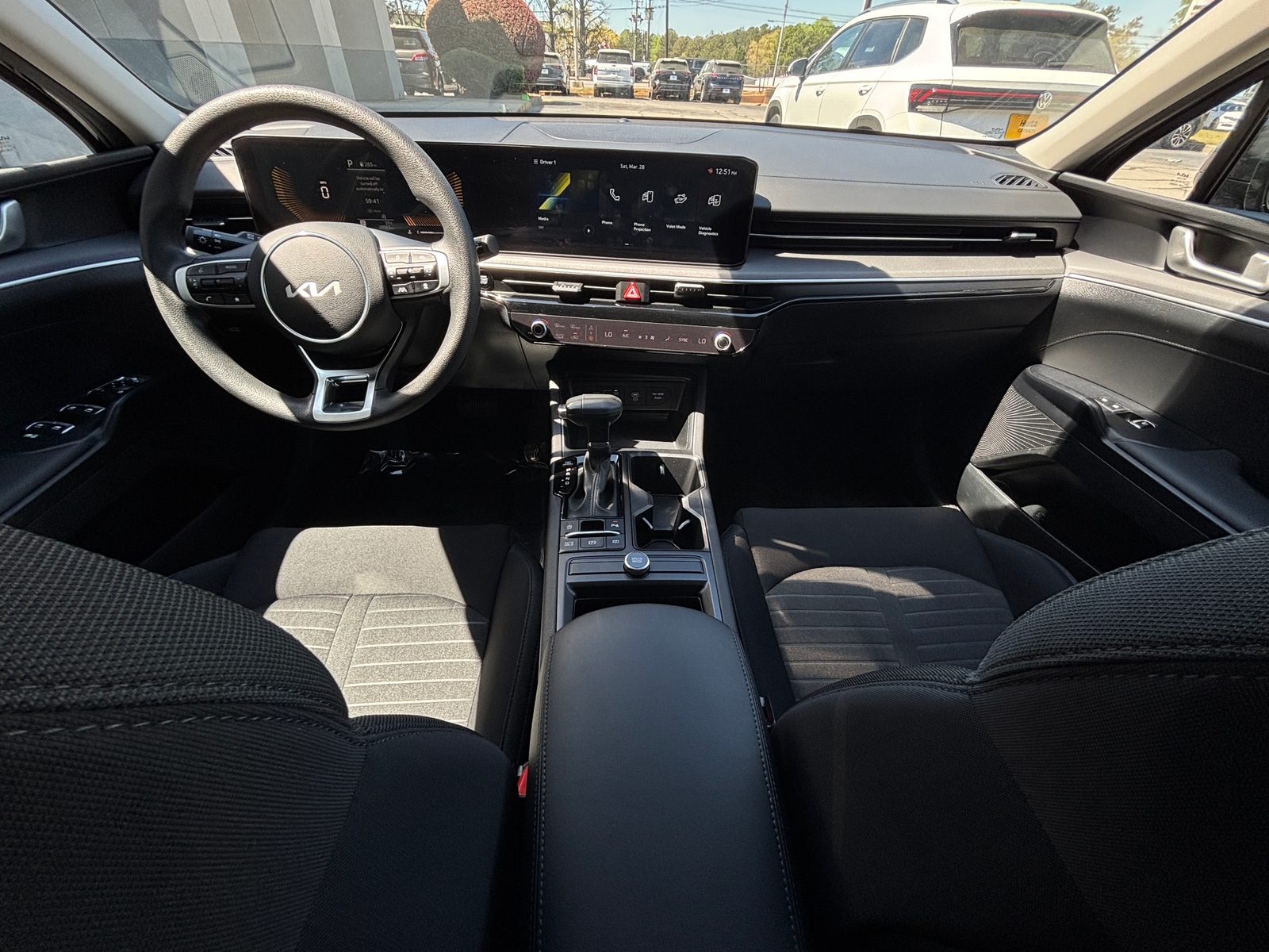 Thumbnail: 2025 Kia K5 - 3