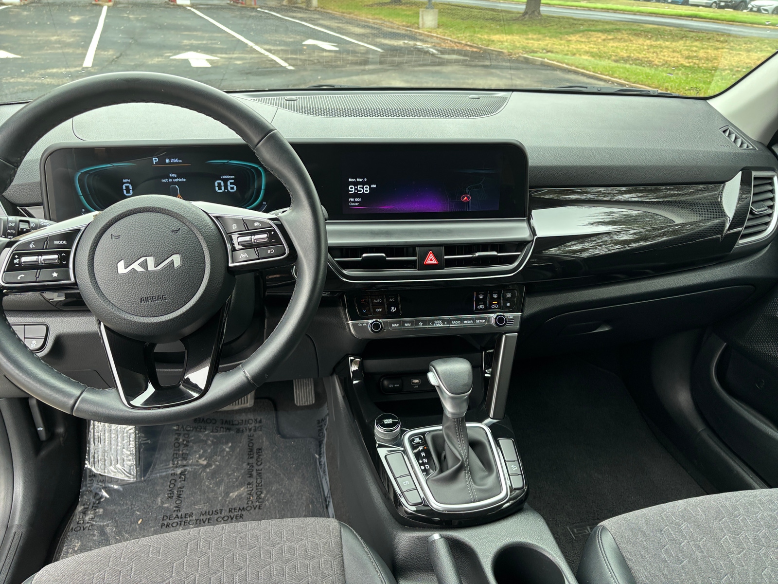 Thumbnail: 2025 Kia Seltos - 3