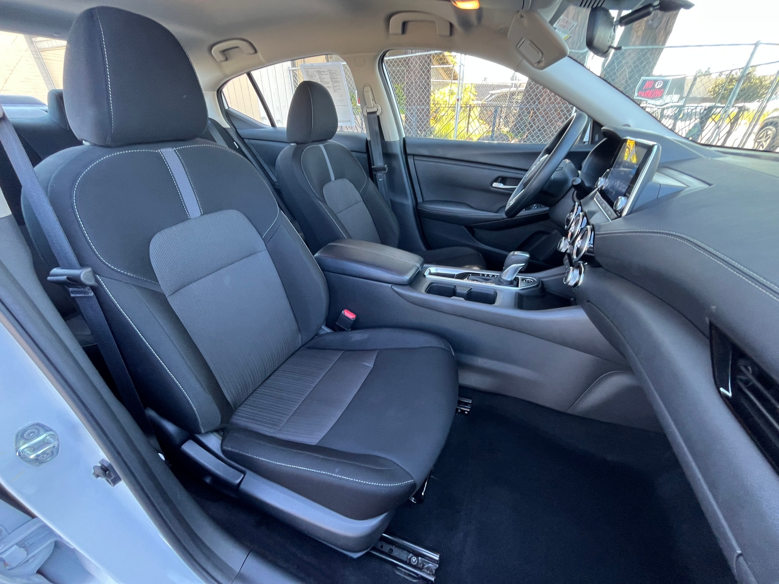 Thumbnail: 2025 Nissan Sentra - 2