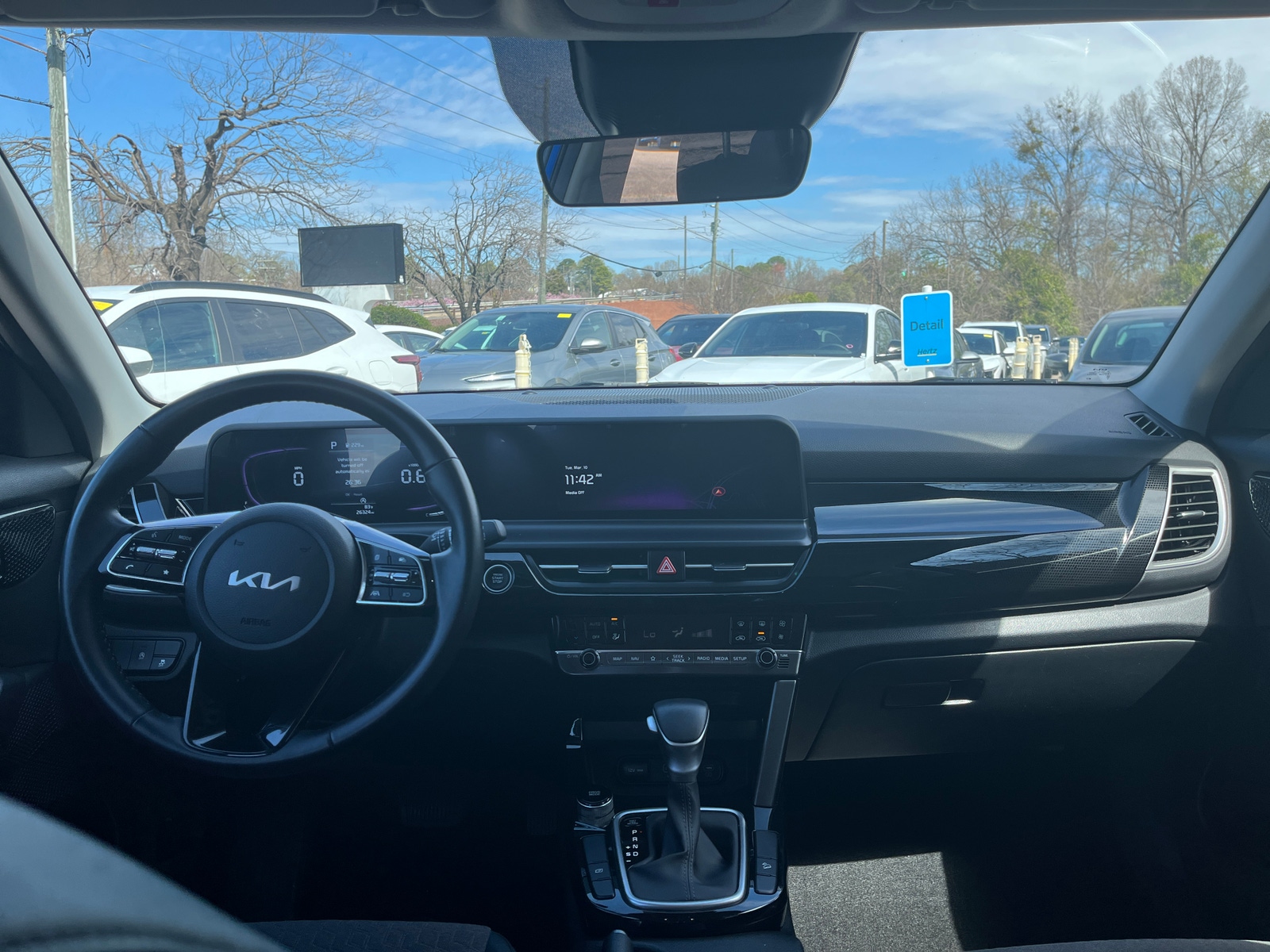 Thumbnail: 2025 Kia Seltos - 3