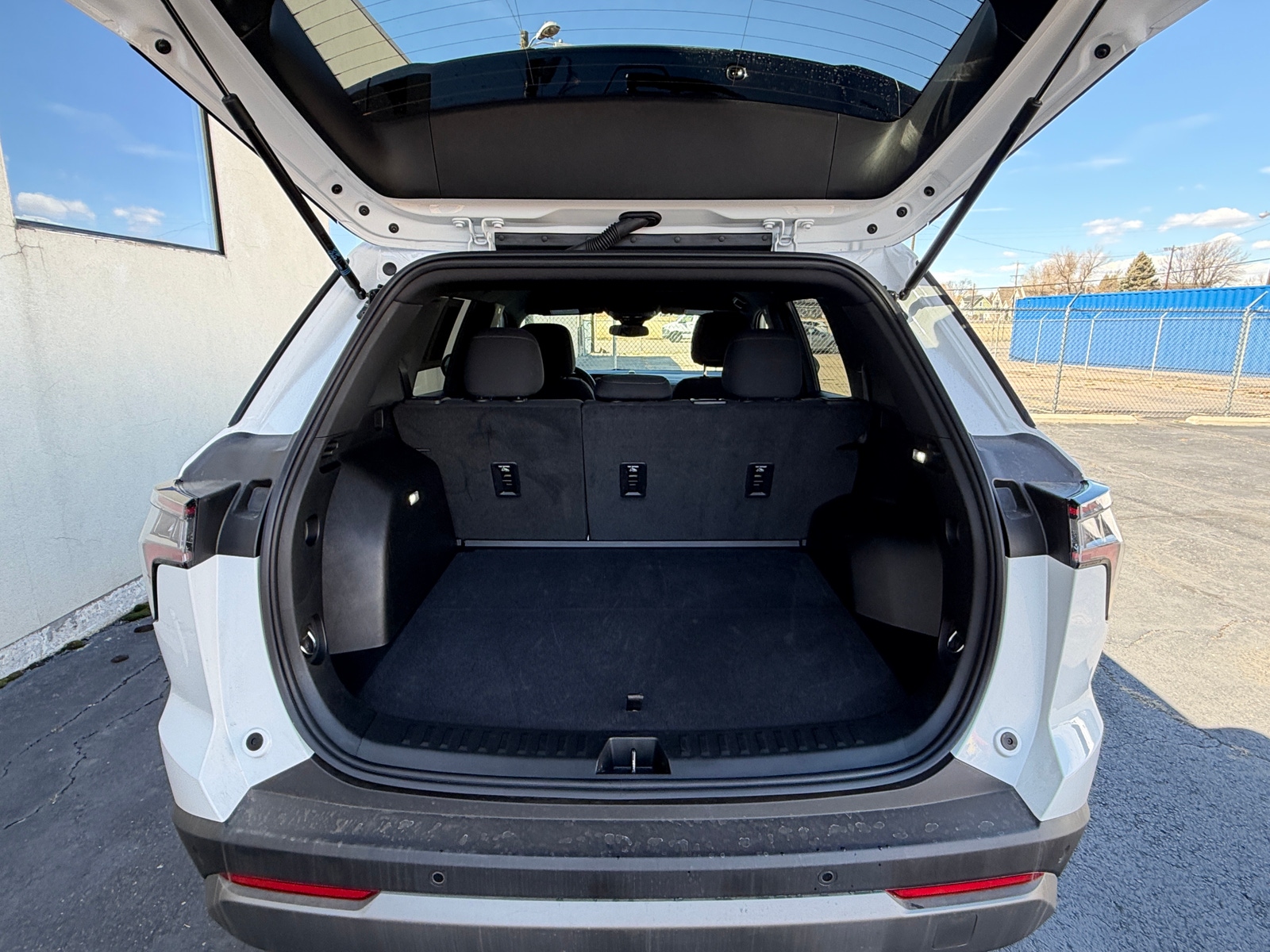 Thumbnail: 2025 Chevrolet Equinox - 6