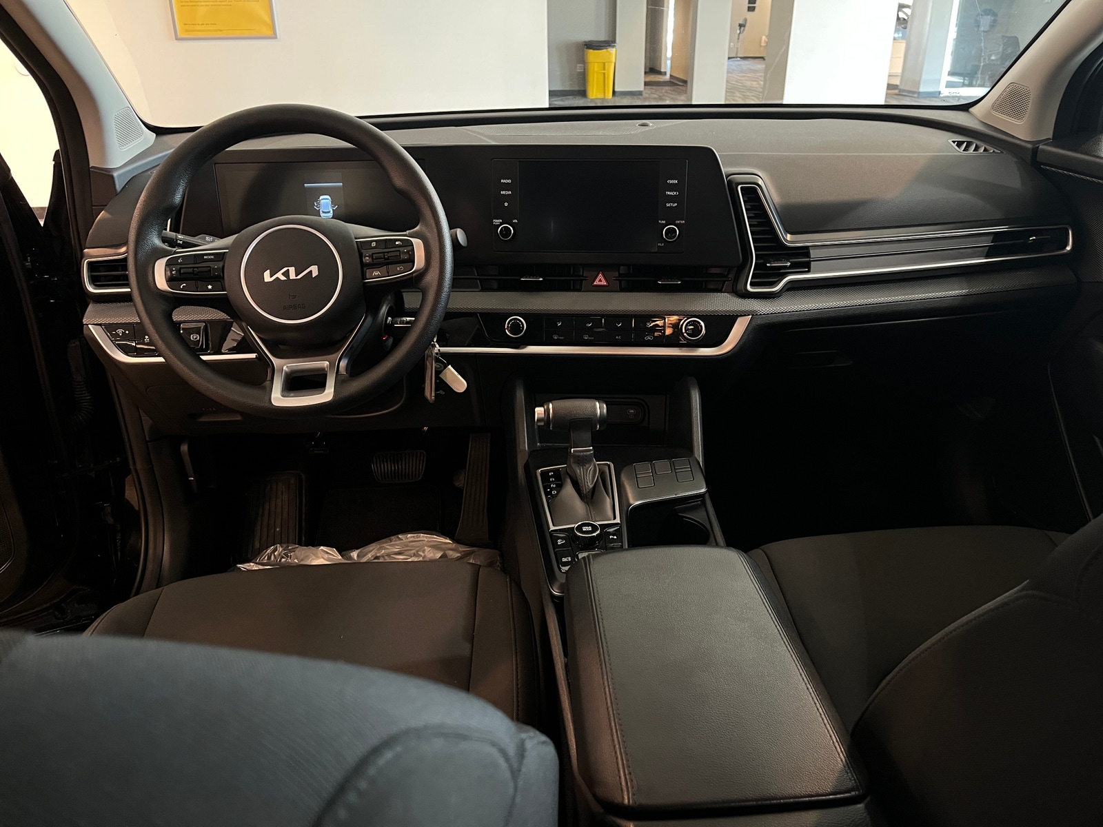 Thumbnail: 2025 Kia Sportage - 3