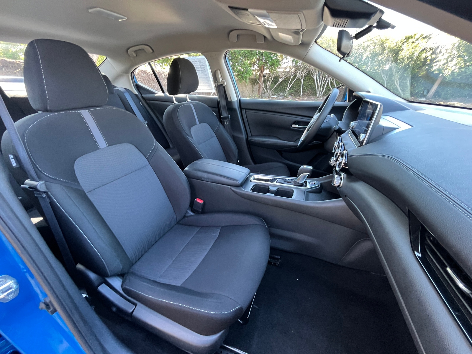 Thumbnail: 2025 Nissan Sentra - 2
