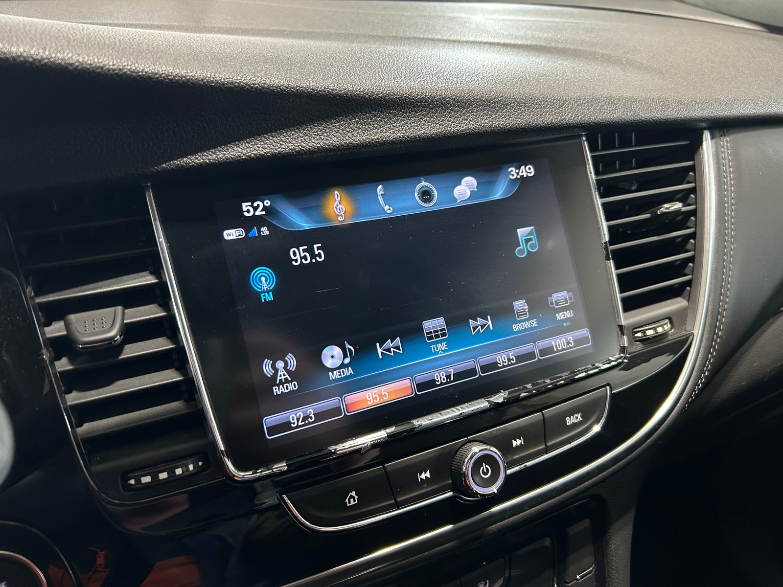 Thumbnail: 2020 Buick Encore - 4