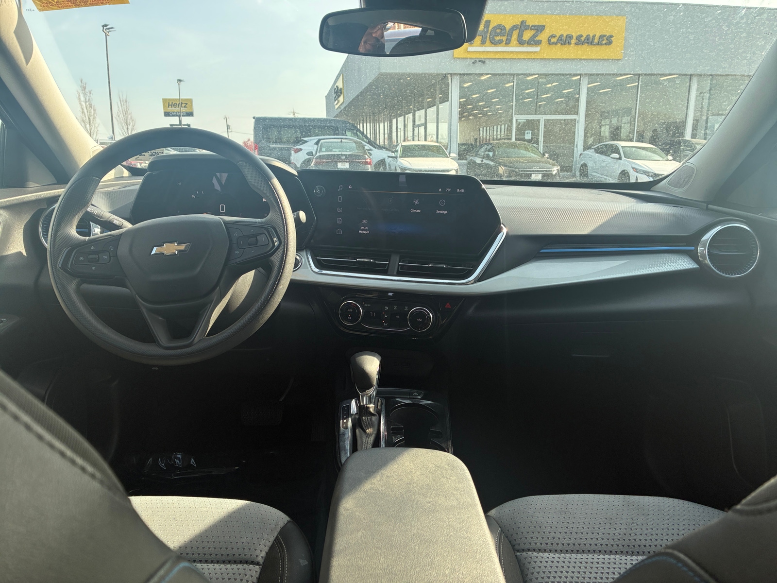 Thumbnail: 2025 Chevrolet Trax - 3