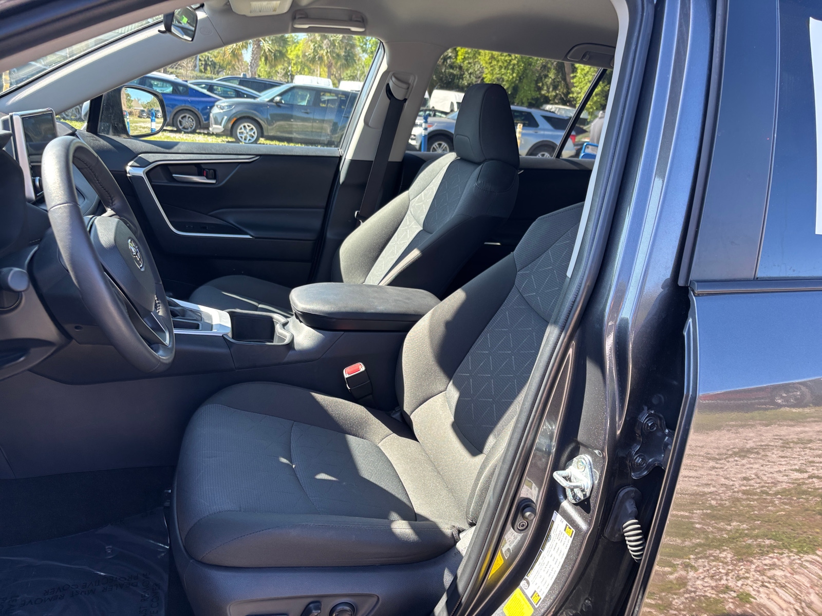 Thumbnail: 2025 Toyota RAV4 - 2