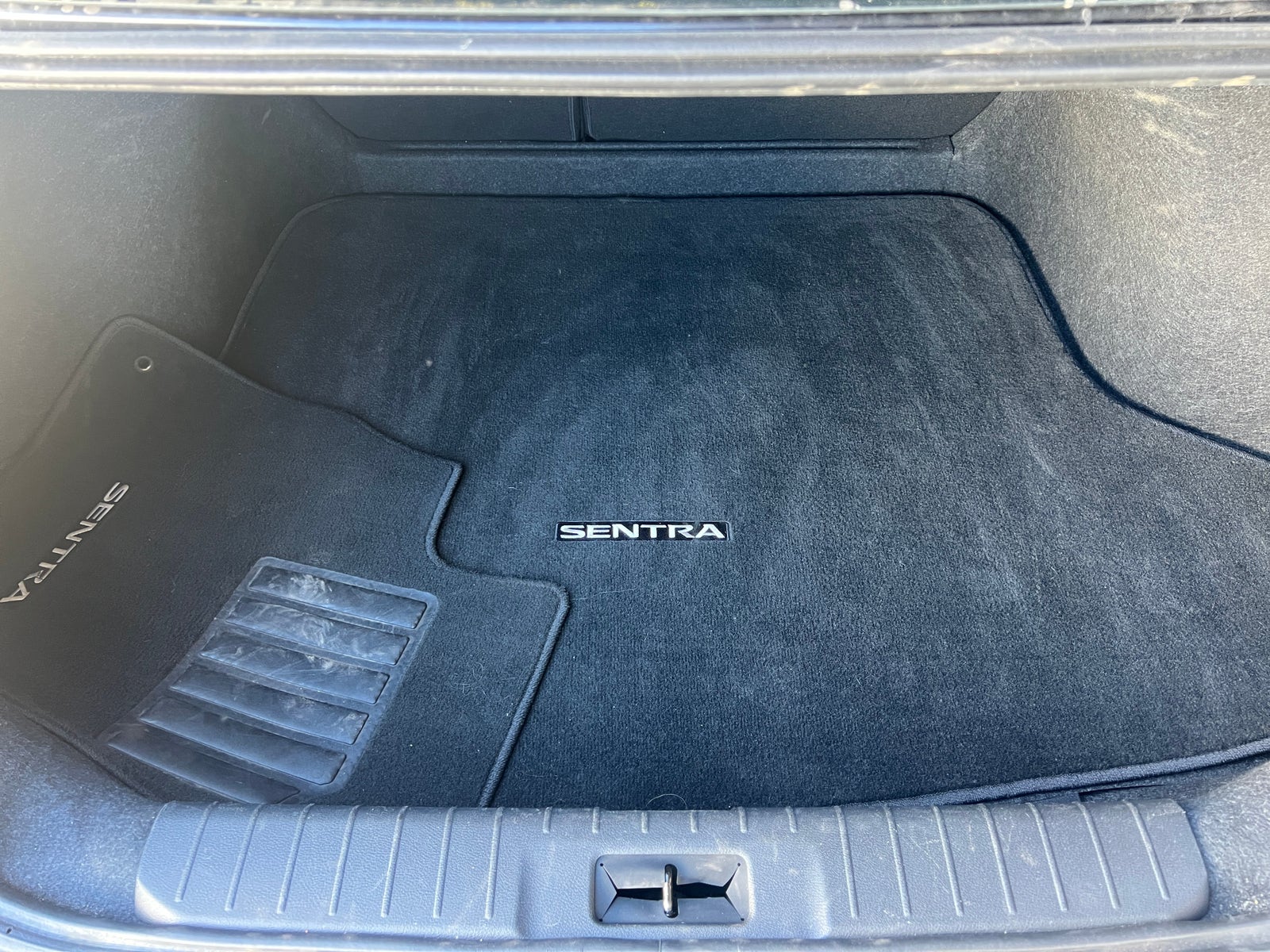 Thumbnail: 2025 Nissan Sentra - 7