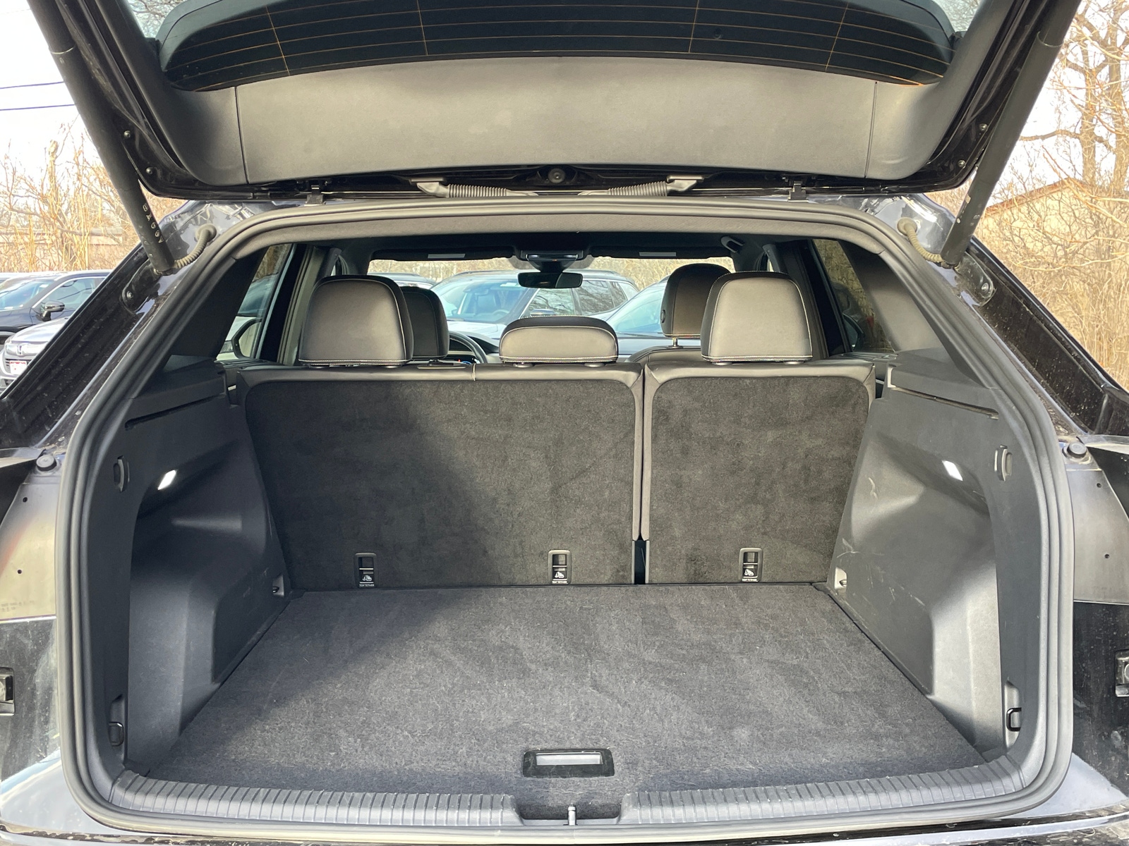 Thumbnail: 2025 Volkswagen Atlas - 6