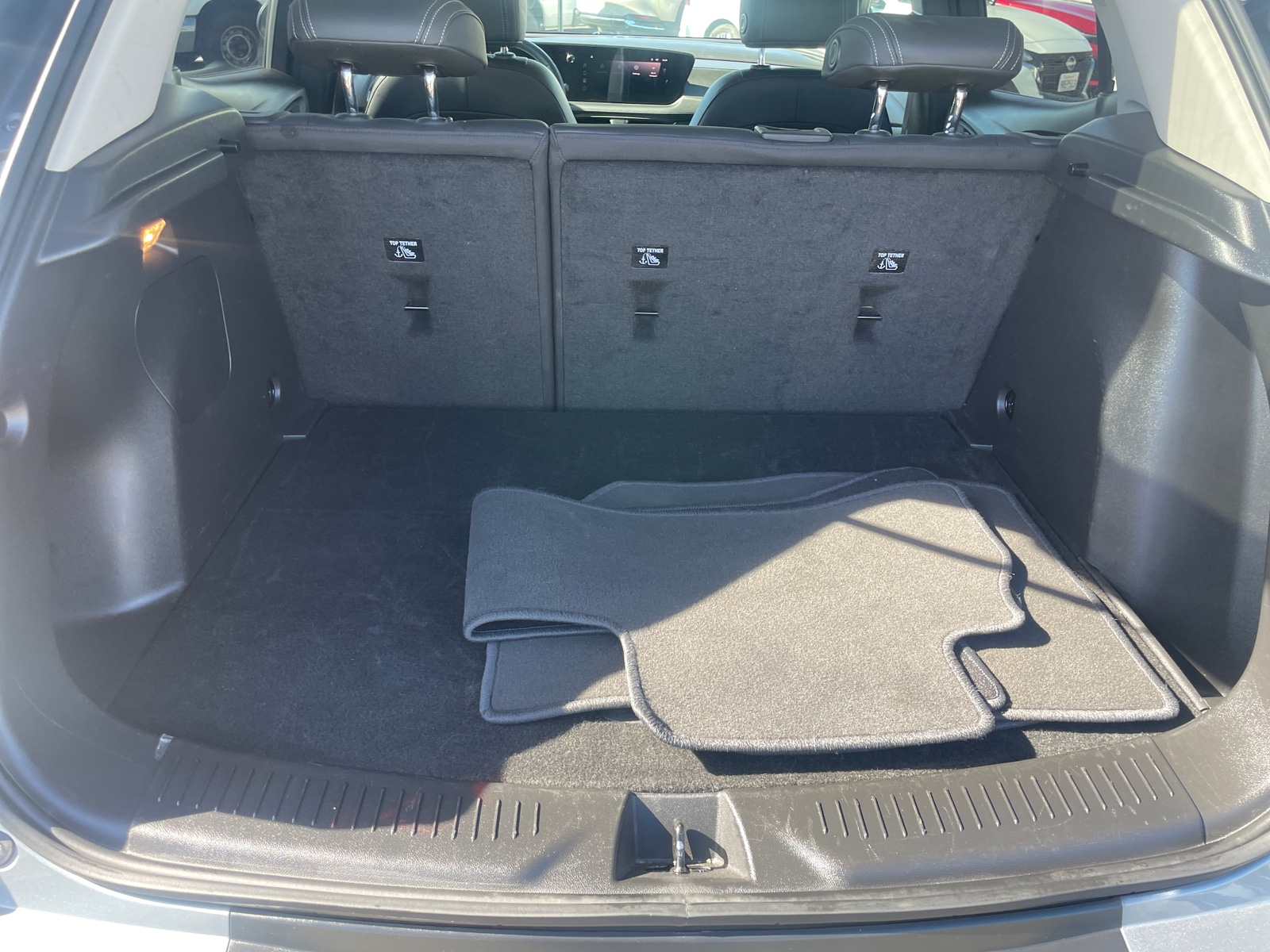 Thumbnail: 2025 Buick Encore GX - 6