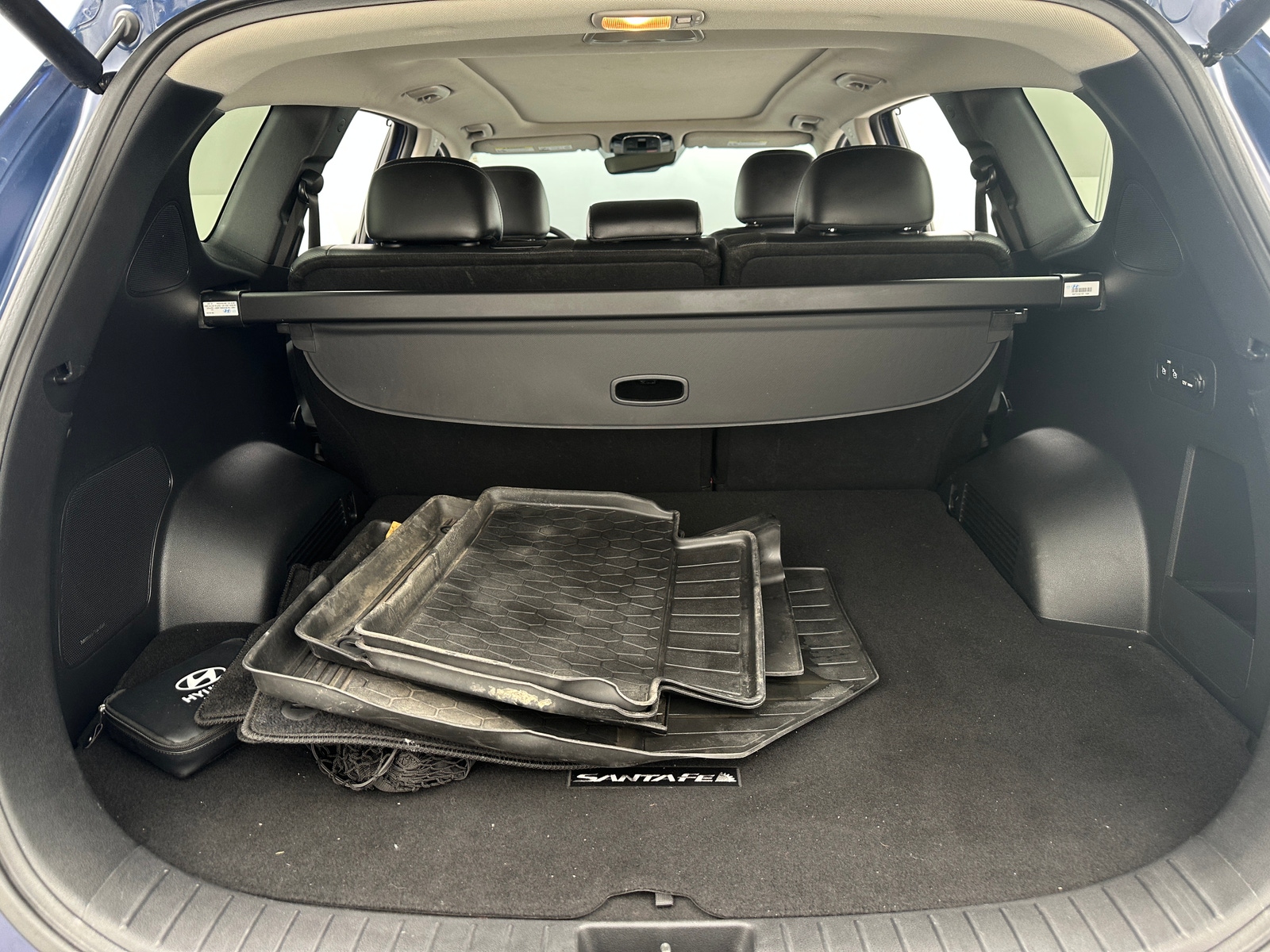 Thumbnail: 2023 Hyundai Santa Fe - 7