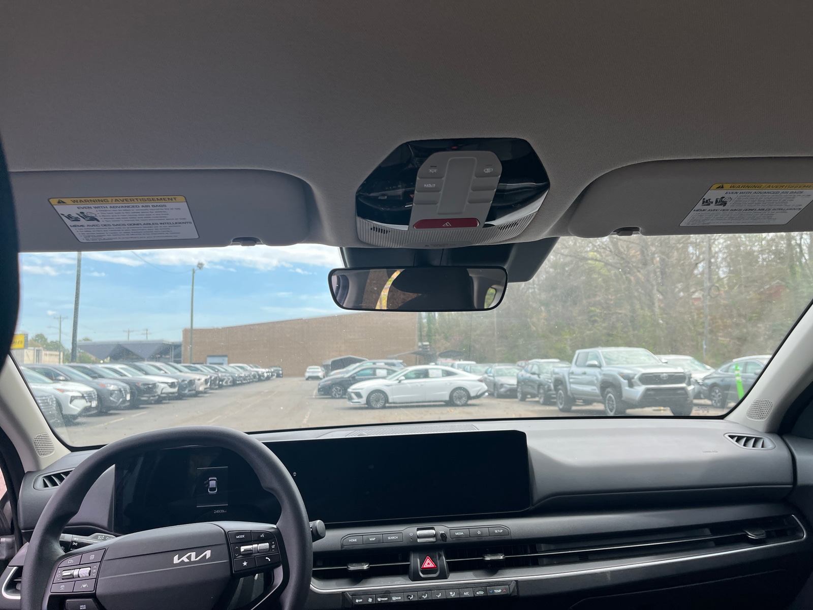 Thumbnail: 2025 Kia K4 - 3