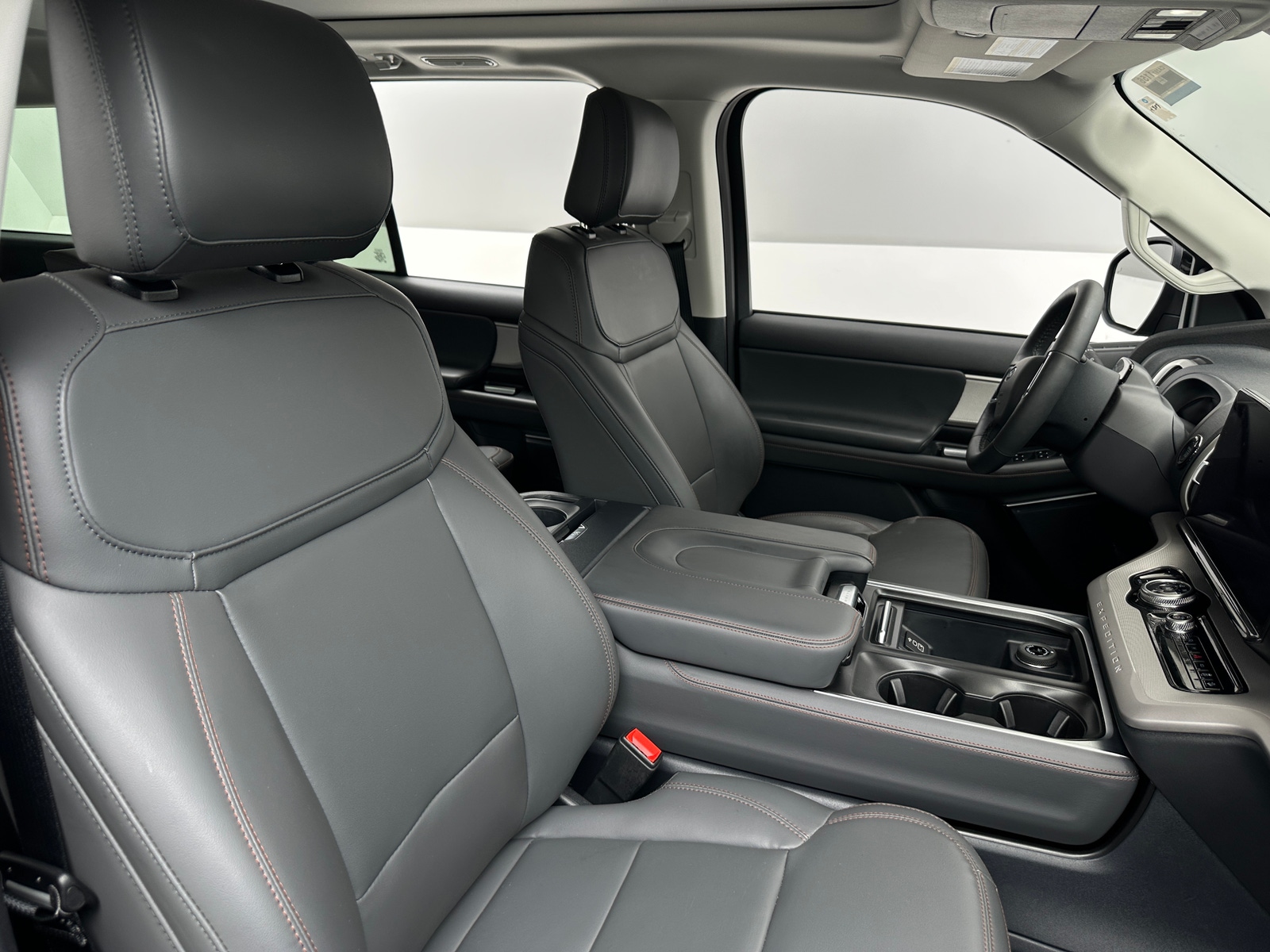 Thumbnail: 2025 Ford Expedition MAX - 2