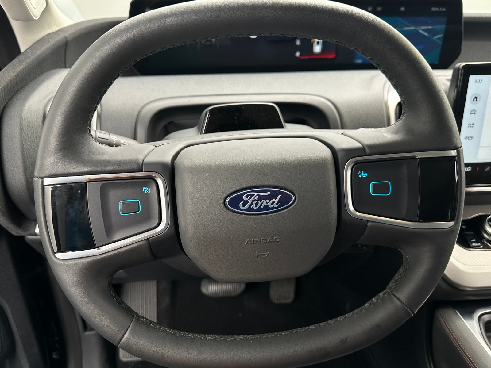 Thumbnail: 2025 Ford Expedition MAX - 5