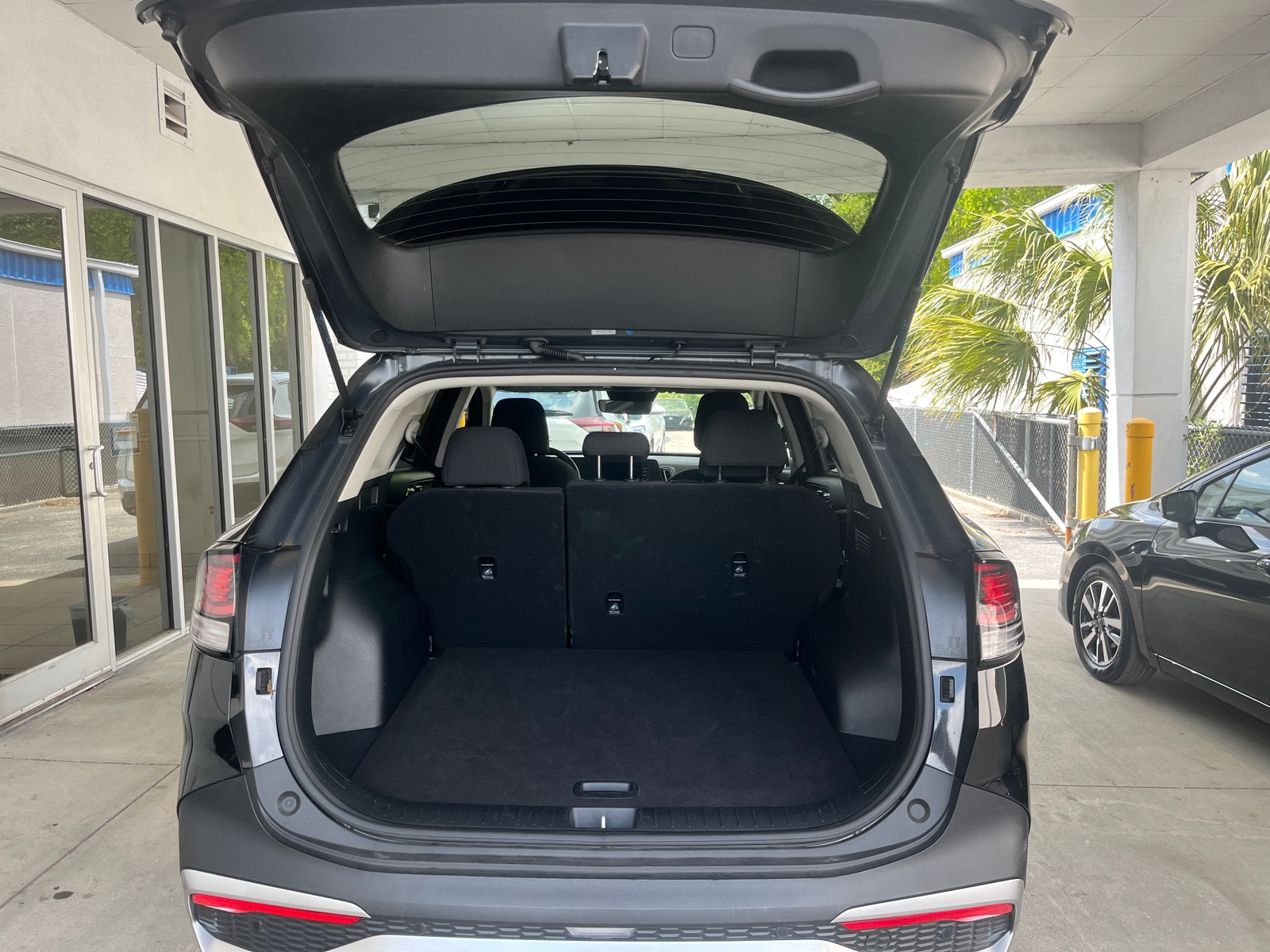 Thumbnail: 2025 Kia Sportage - 6