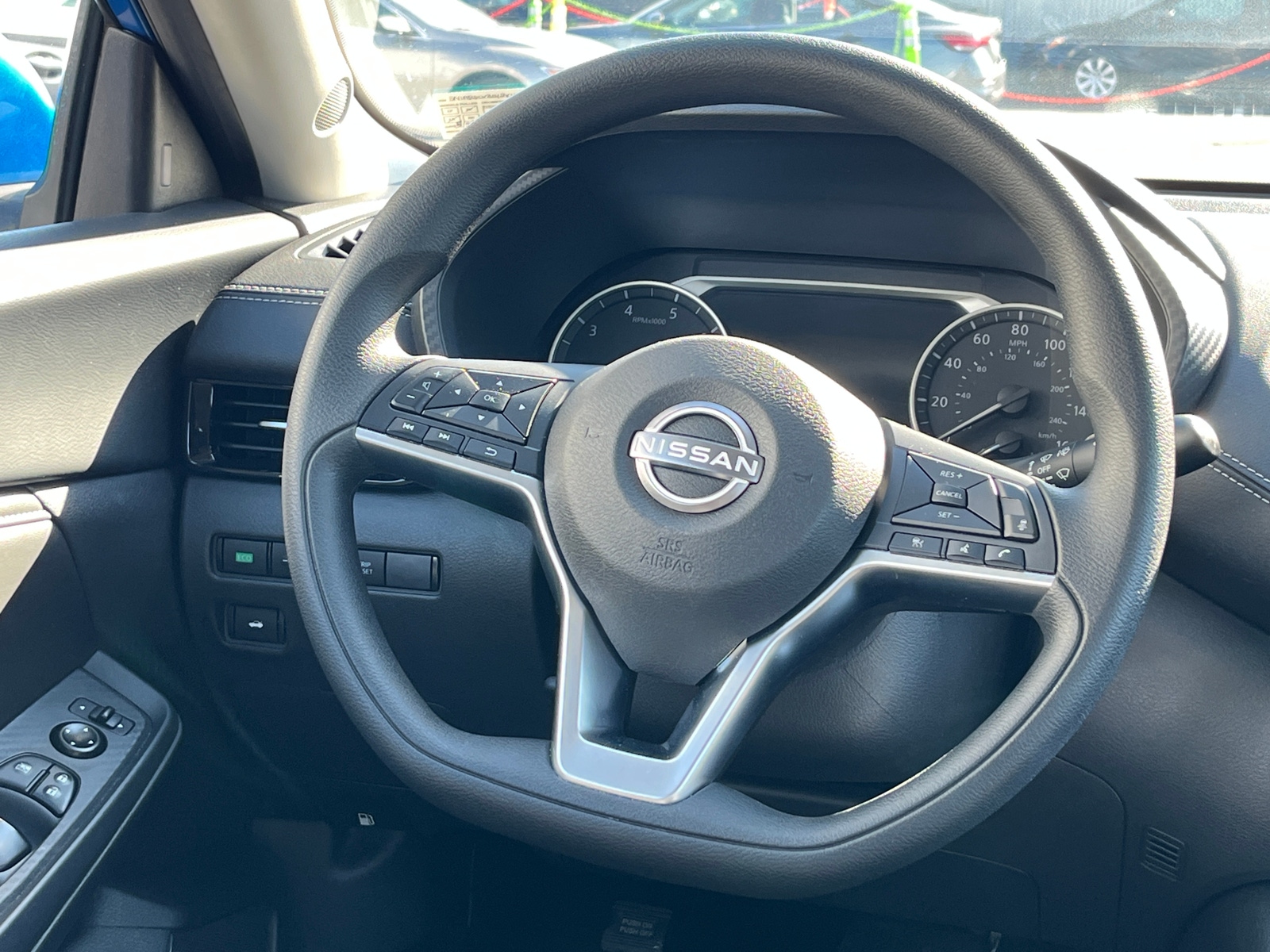 Thumbnail: 2025 Nissan Sentra - 5