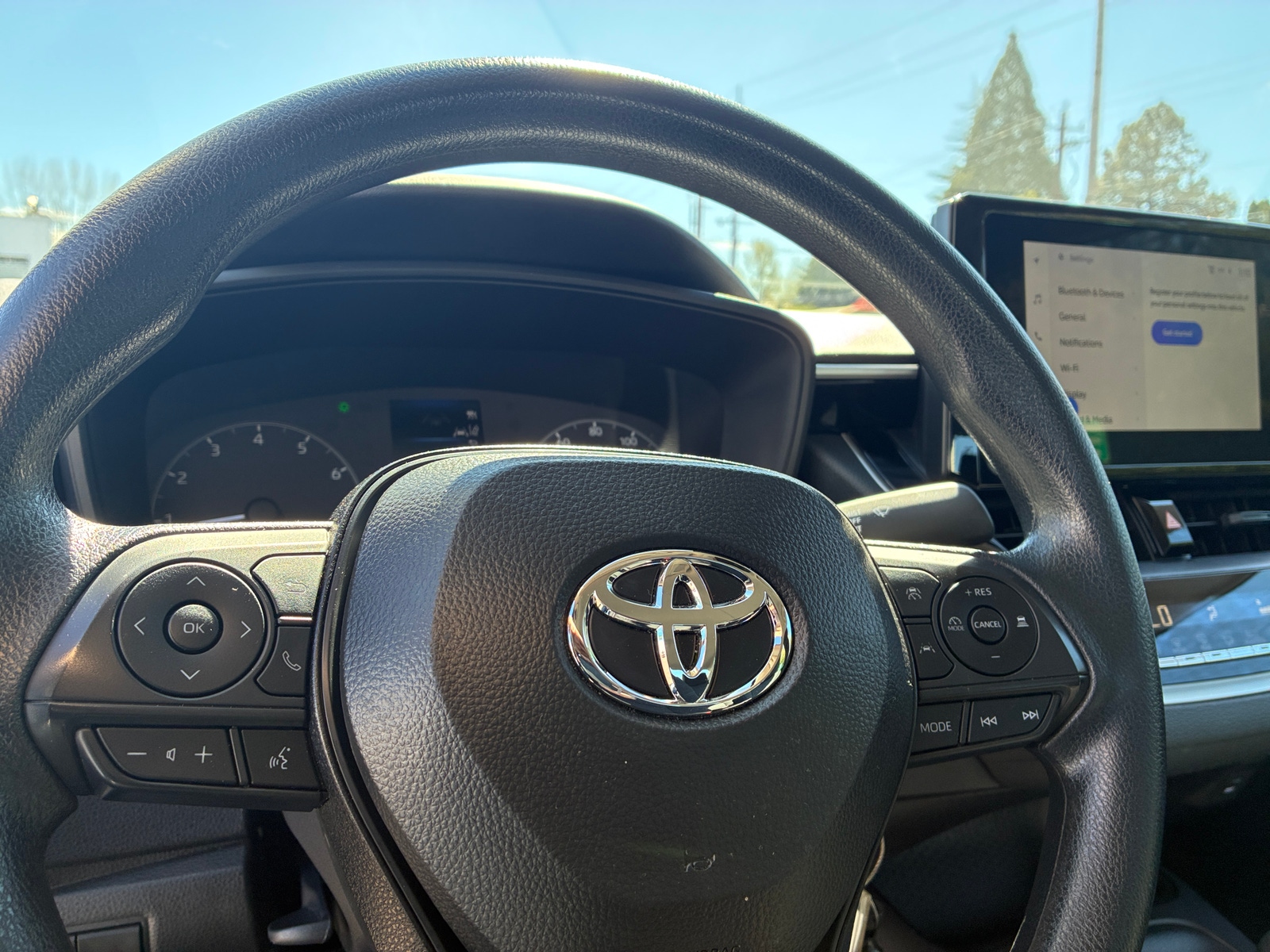 Thumbnail: 2025 Toyota Corolla - 5