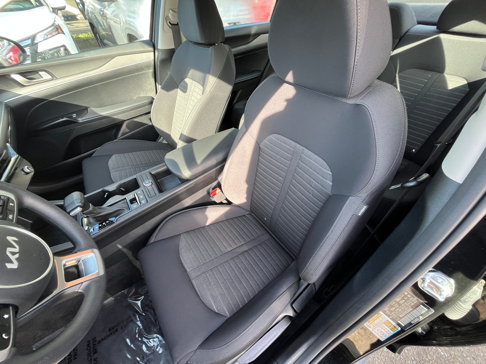 Thumbnail: 2025 Kia K5 - 2