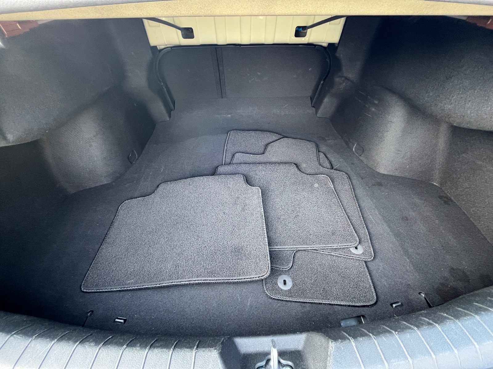 Thumbnail: 2025 Kia K5 - 6