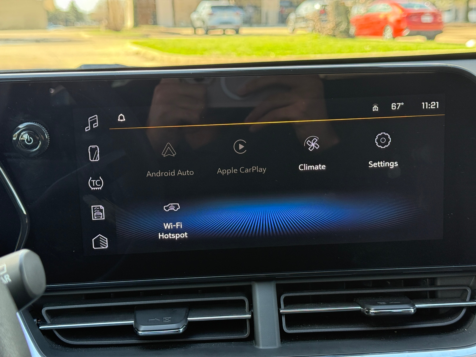 Thumbnail: 2025 Chevrolet Trax - 4