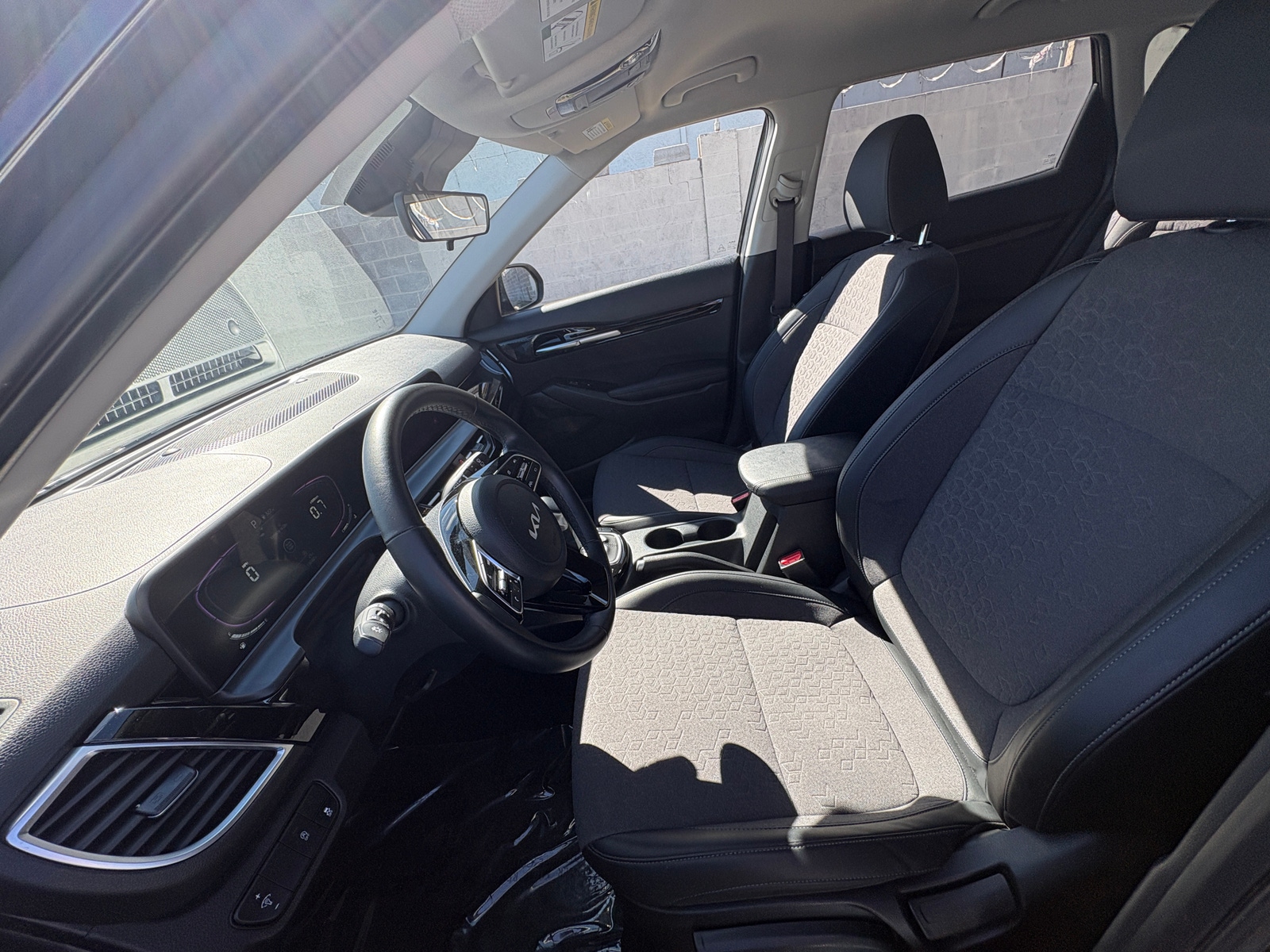 Thumbnail: 2025 Kia Seltos - 2