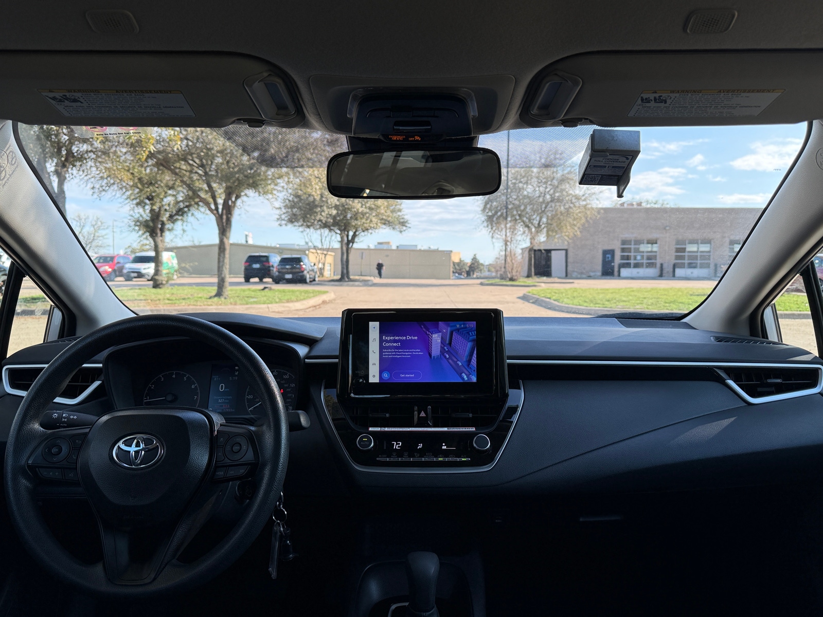 Thumbnail: 2025 Toyota Corolla - 3