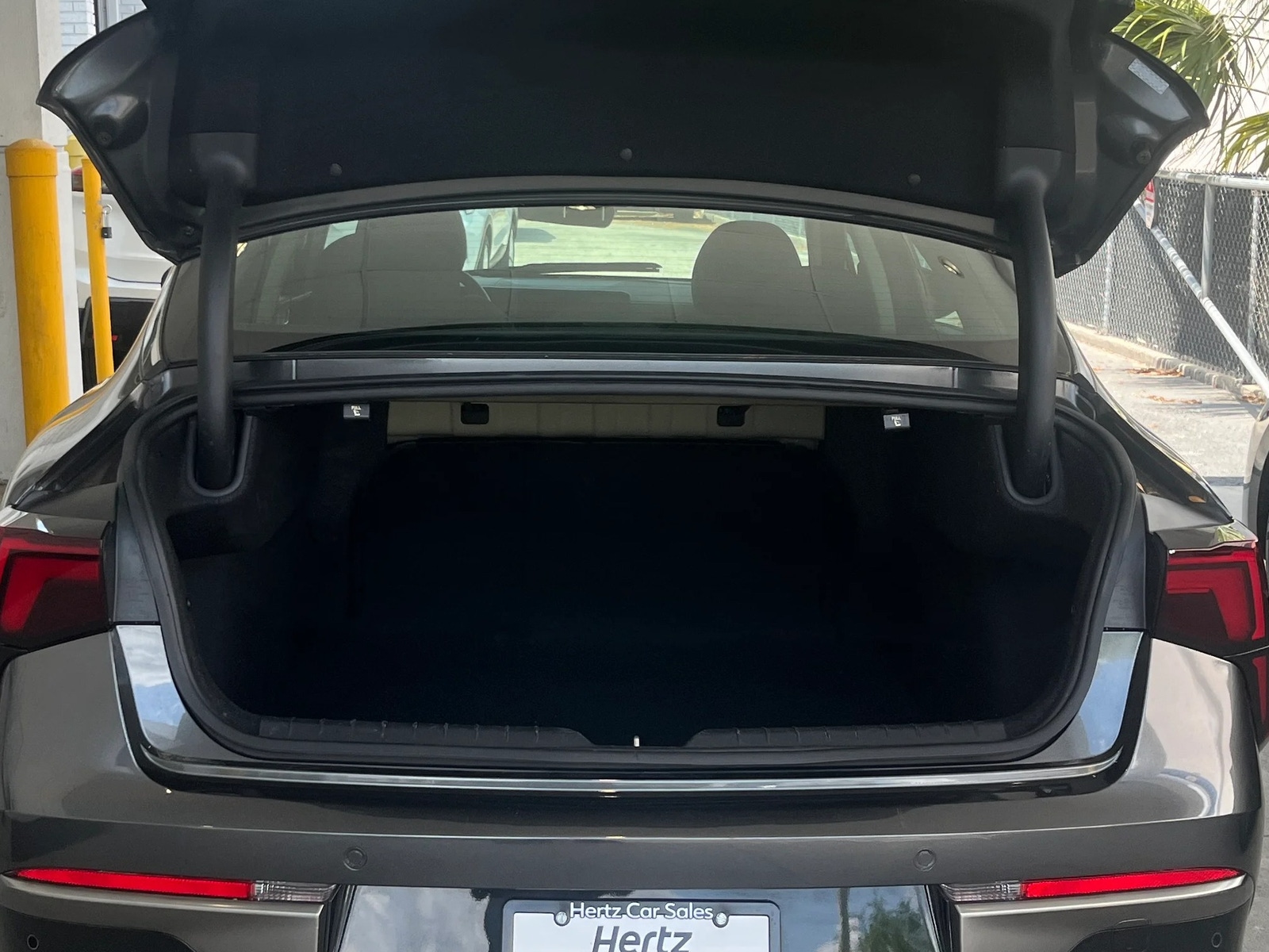 Thumbnail: 2025 Kia K5 - 6