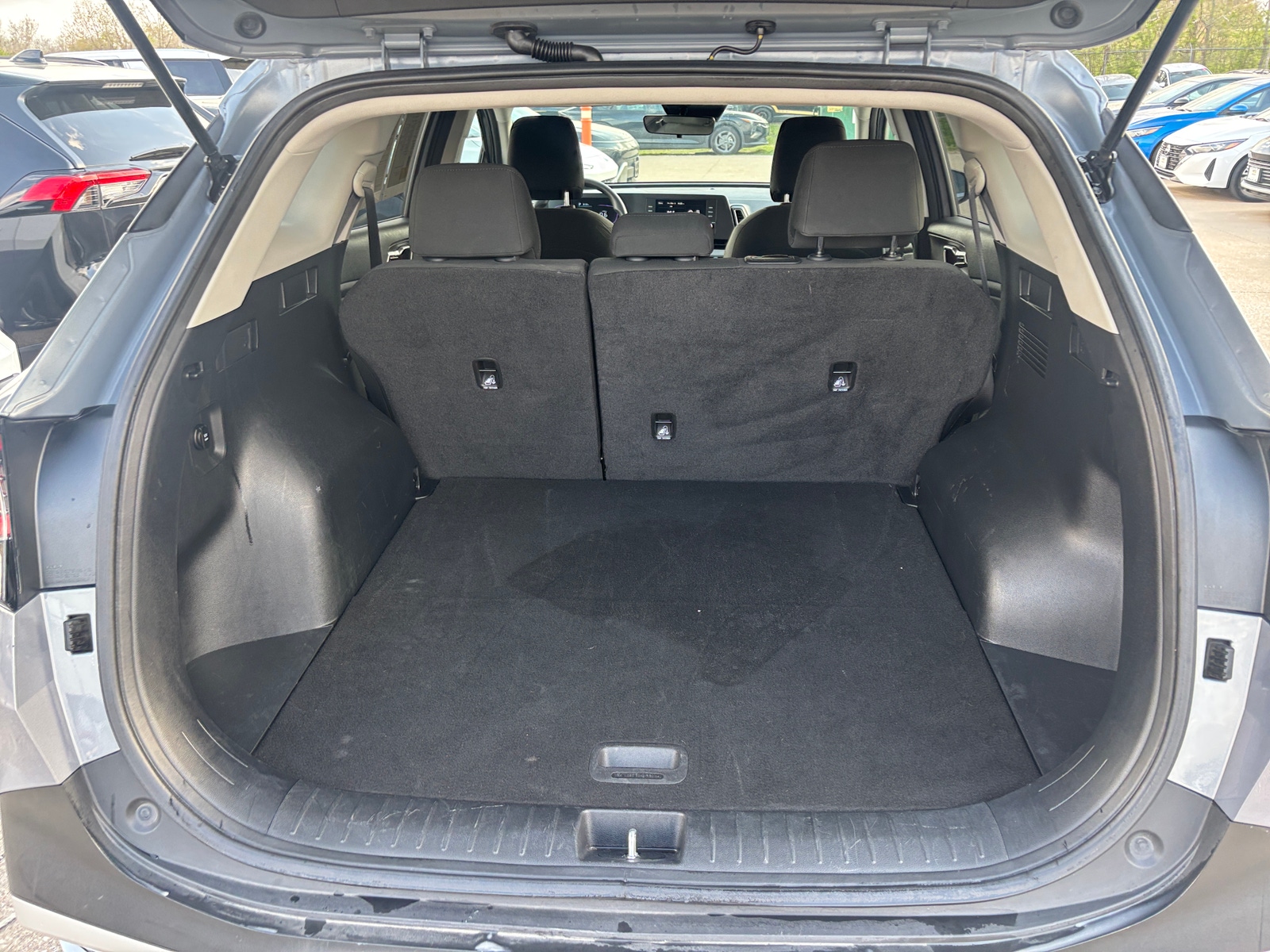 Thumbnail: 2025 Kia Sportage - 6