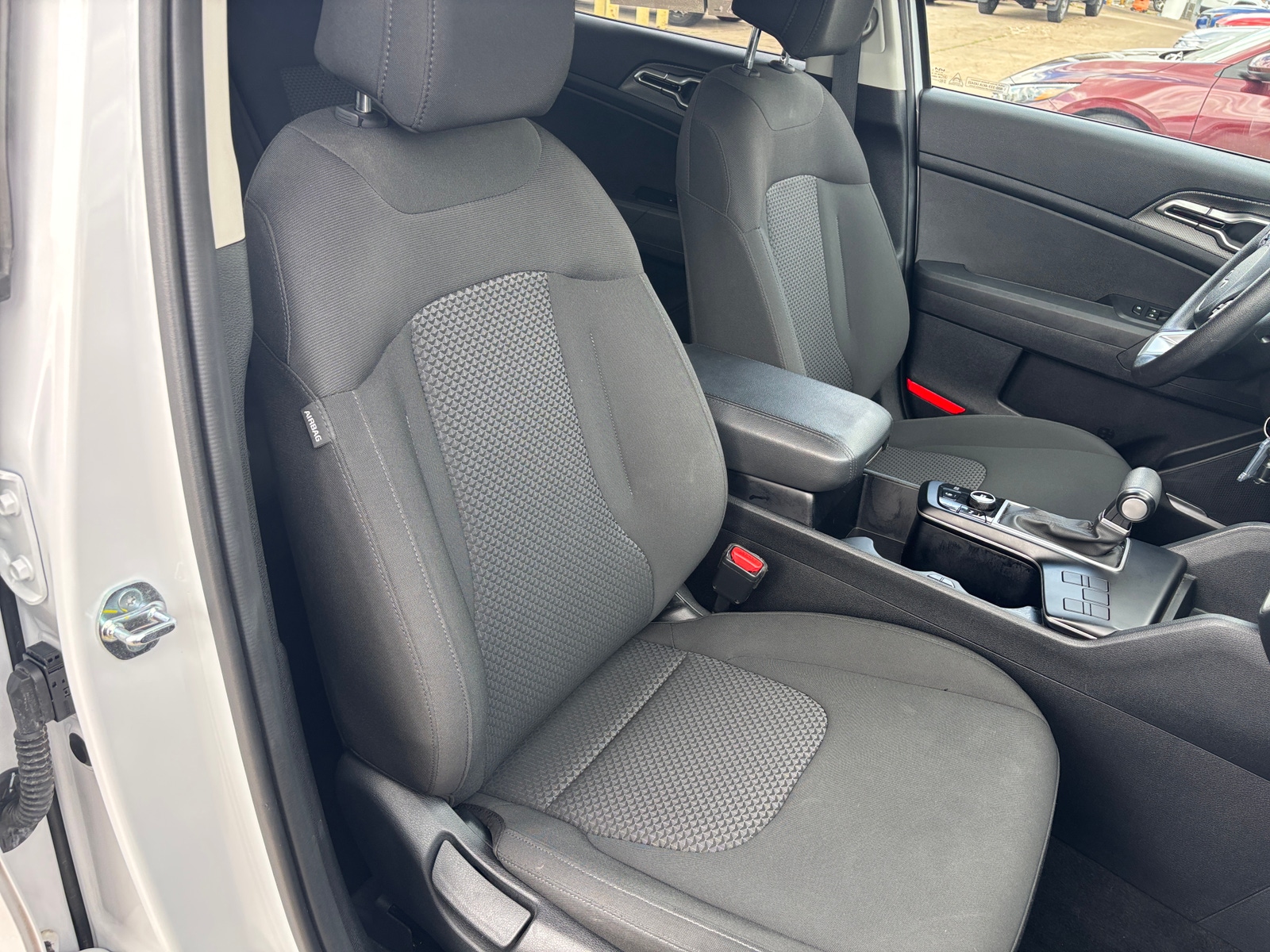 Thumbnail: 2025 Kia Sportage - 2