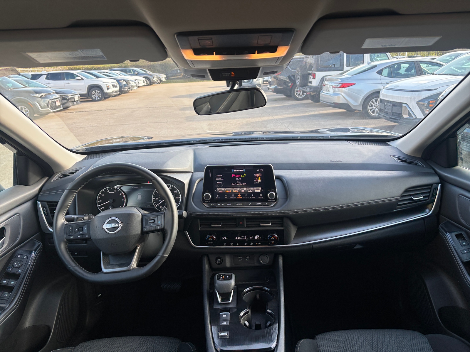 Thumbnail: 2025 Nissan Rogue - 3