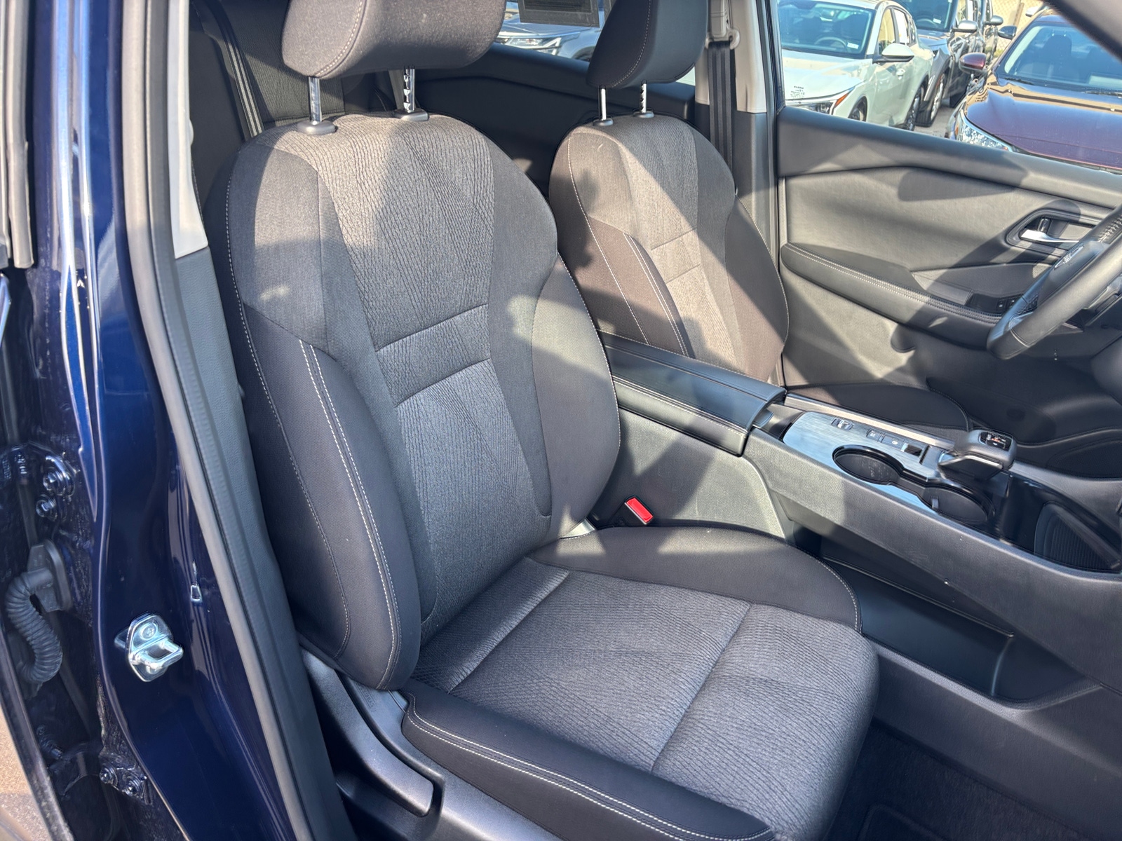 Thumbnail: 2025 Nissan Rogue - 2